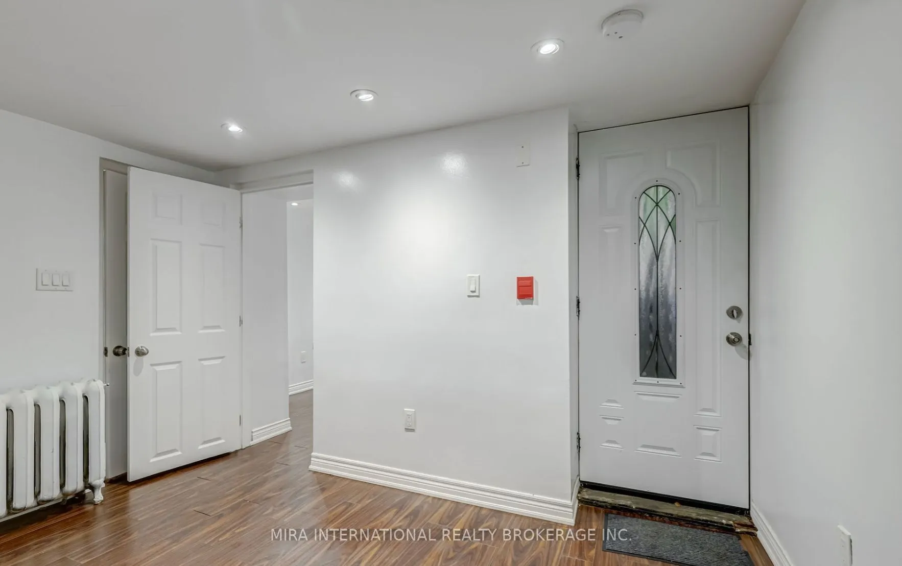 11 Laxton Avenue #B3