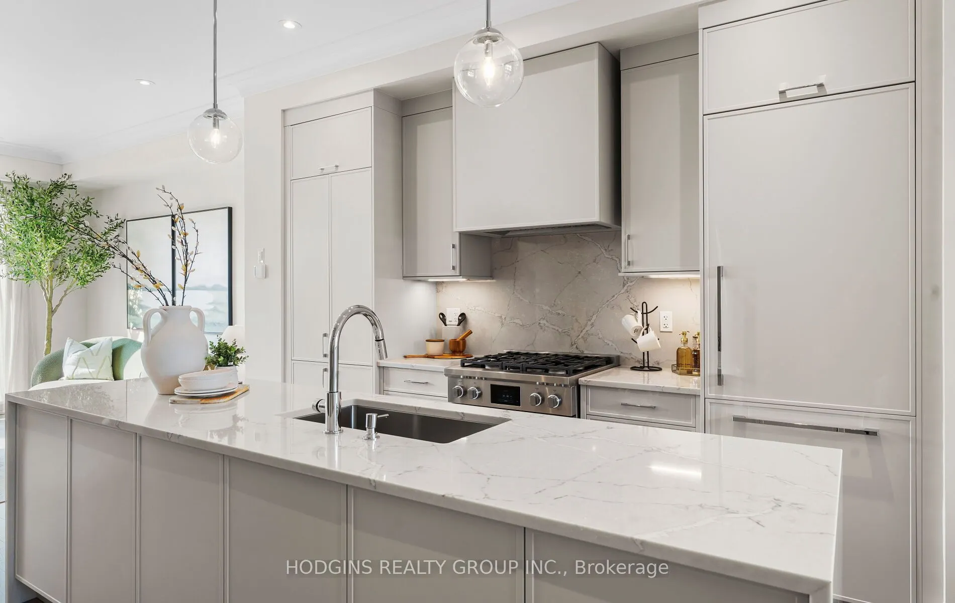 1136 Mona Road #4