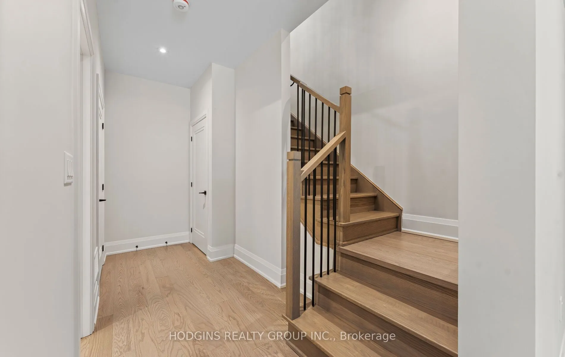 1136 Mona Road #4