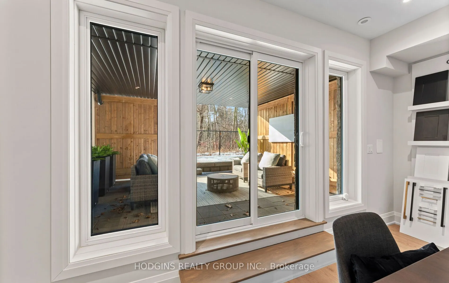 1136 Mona Road #4