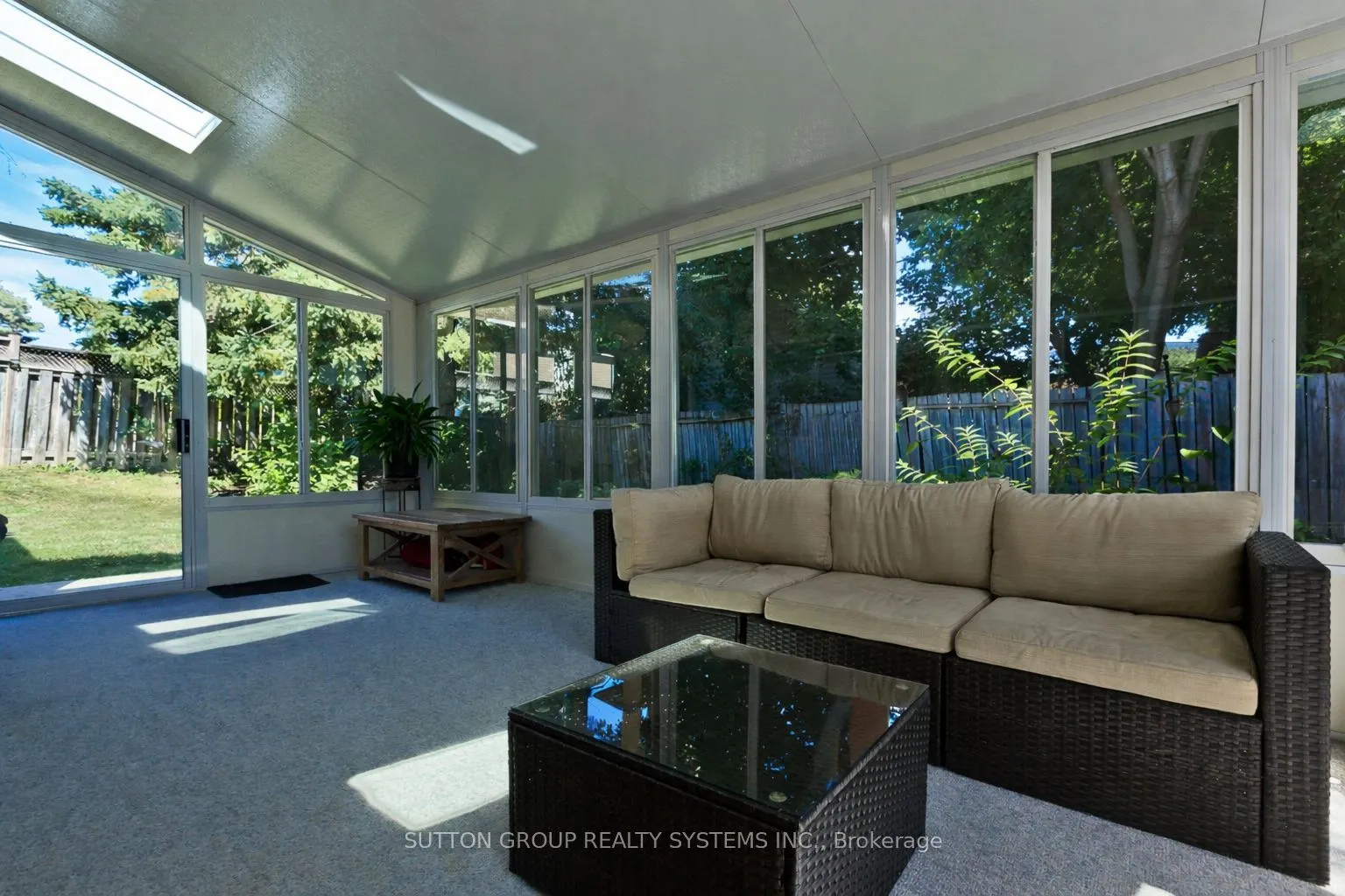 1535 Thetford Court