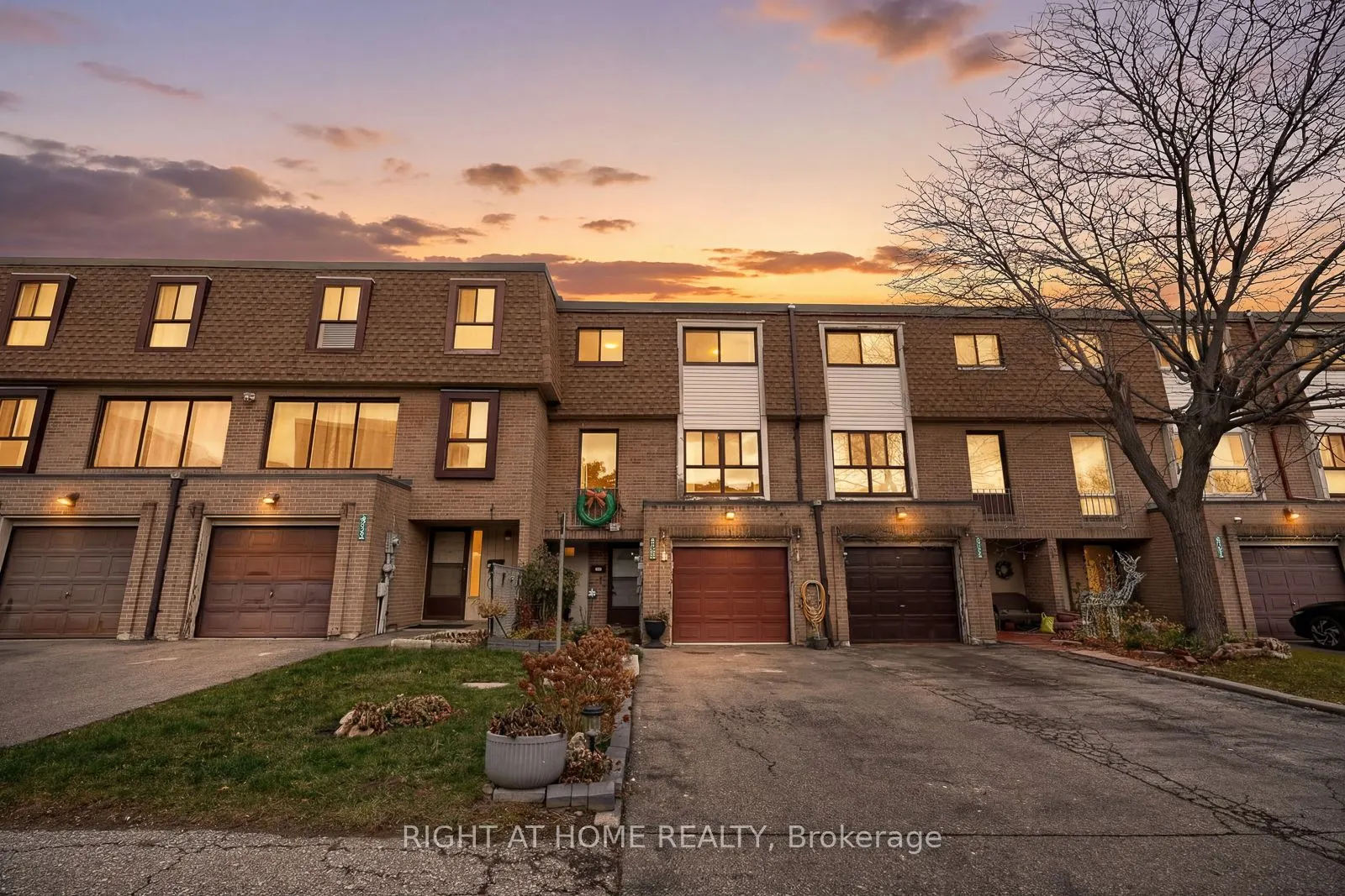 216 Fleetwood Crescent #177
