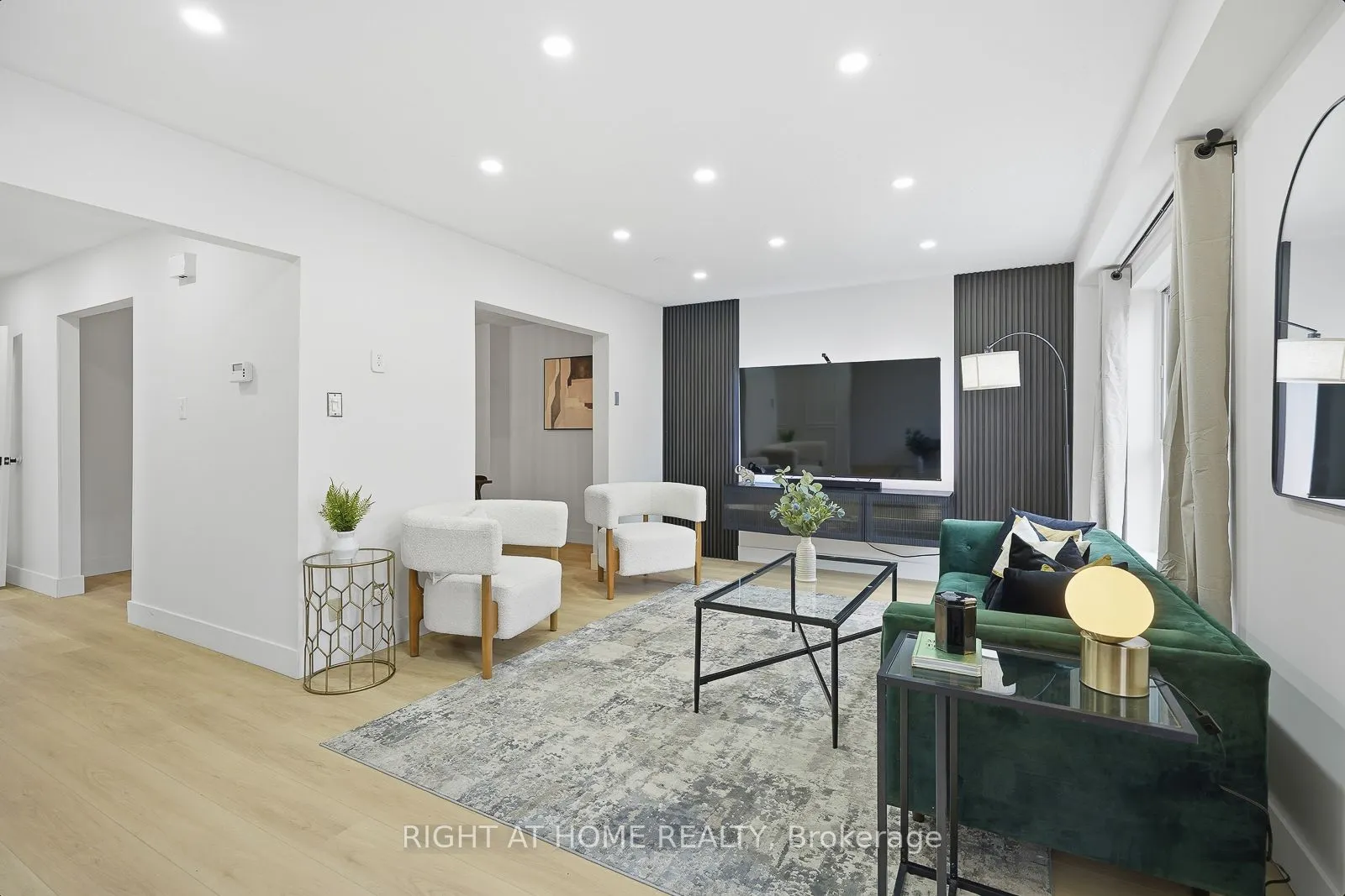 216 Fleetwood Crescent #177
