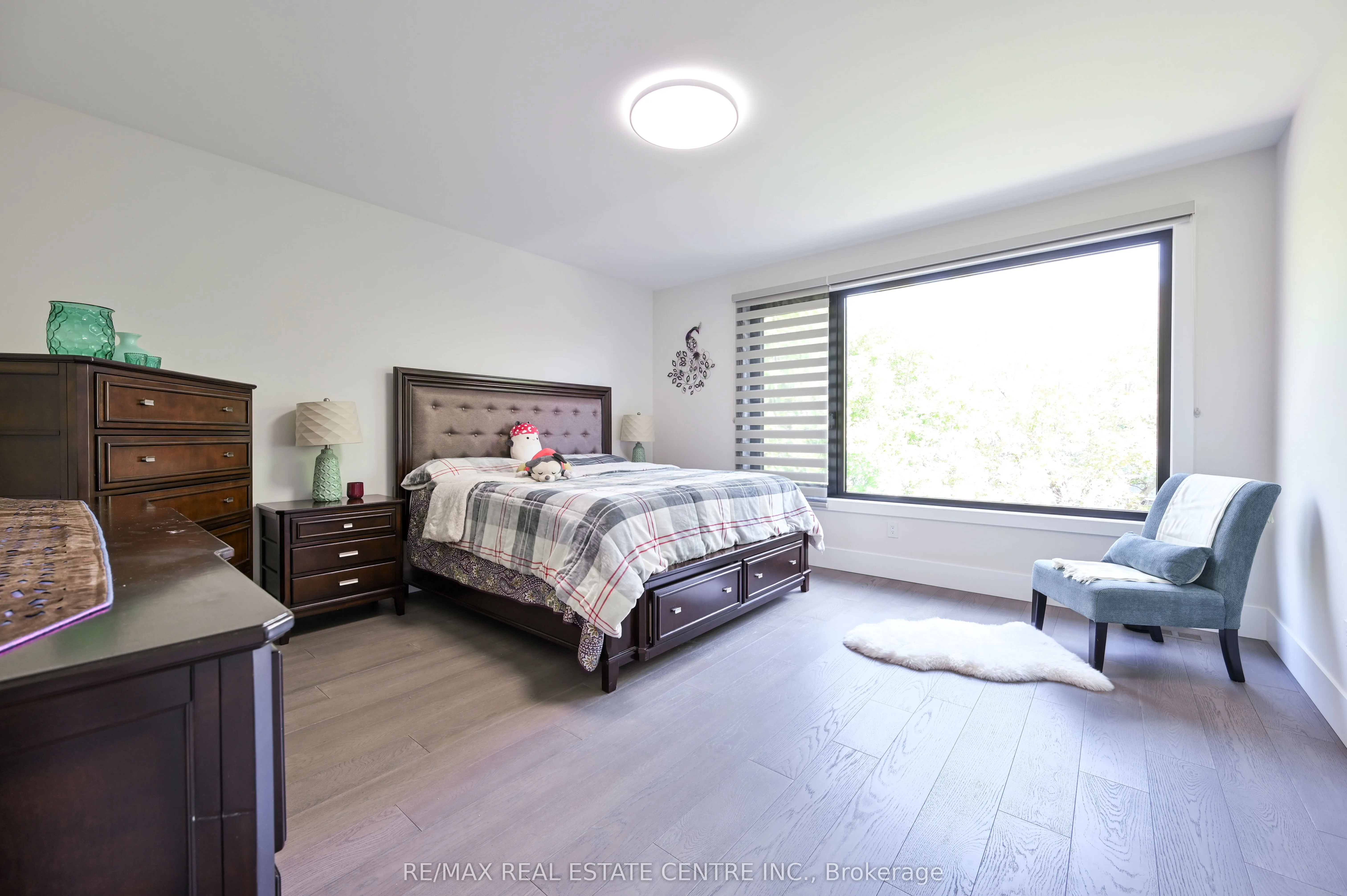 1181 Ogden Avenue