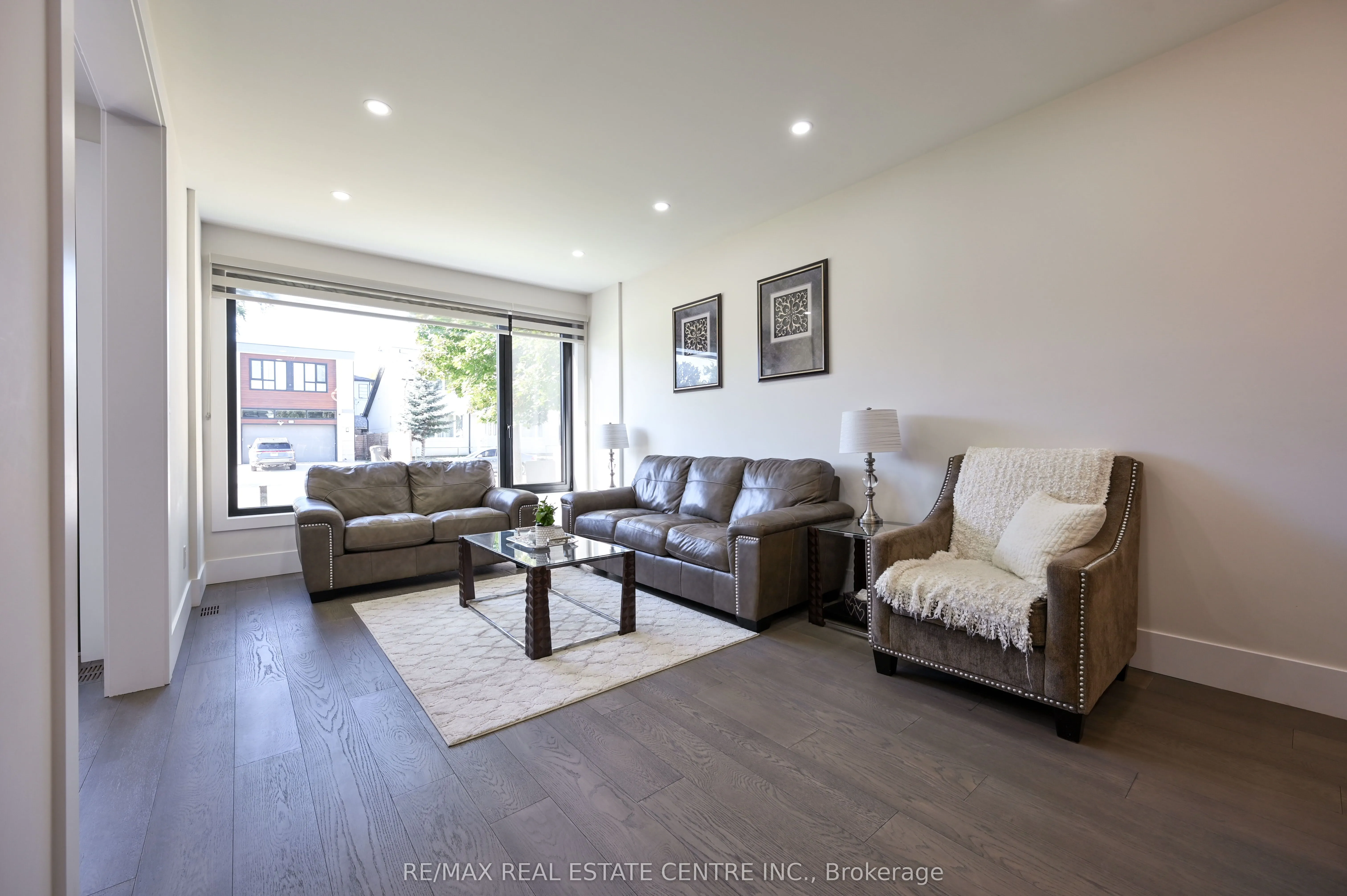 1181 Ogden Avenue