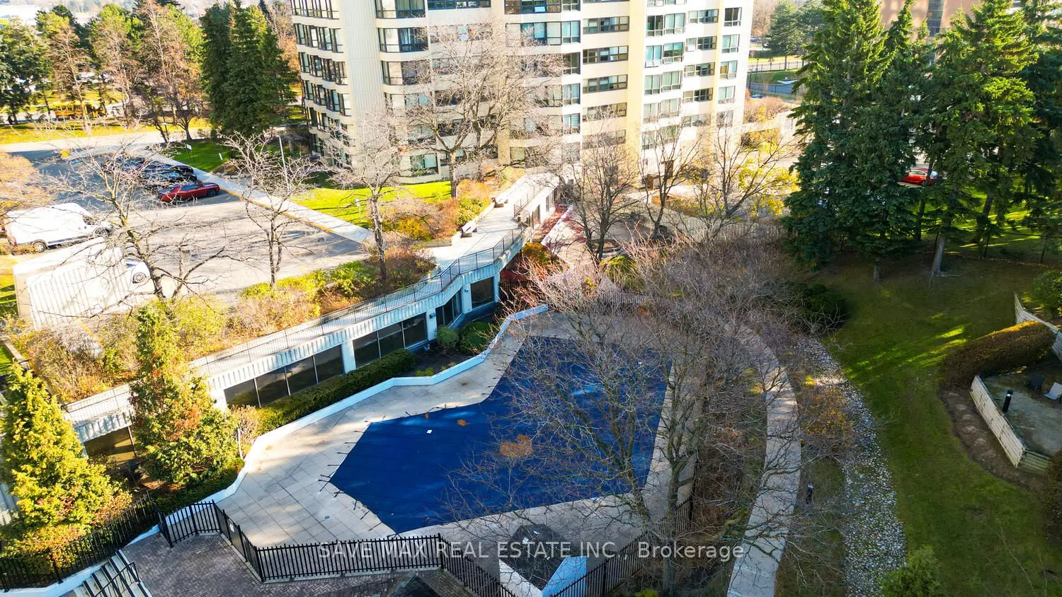 8 Lisa Street #307