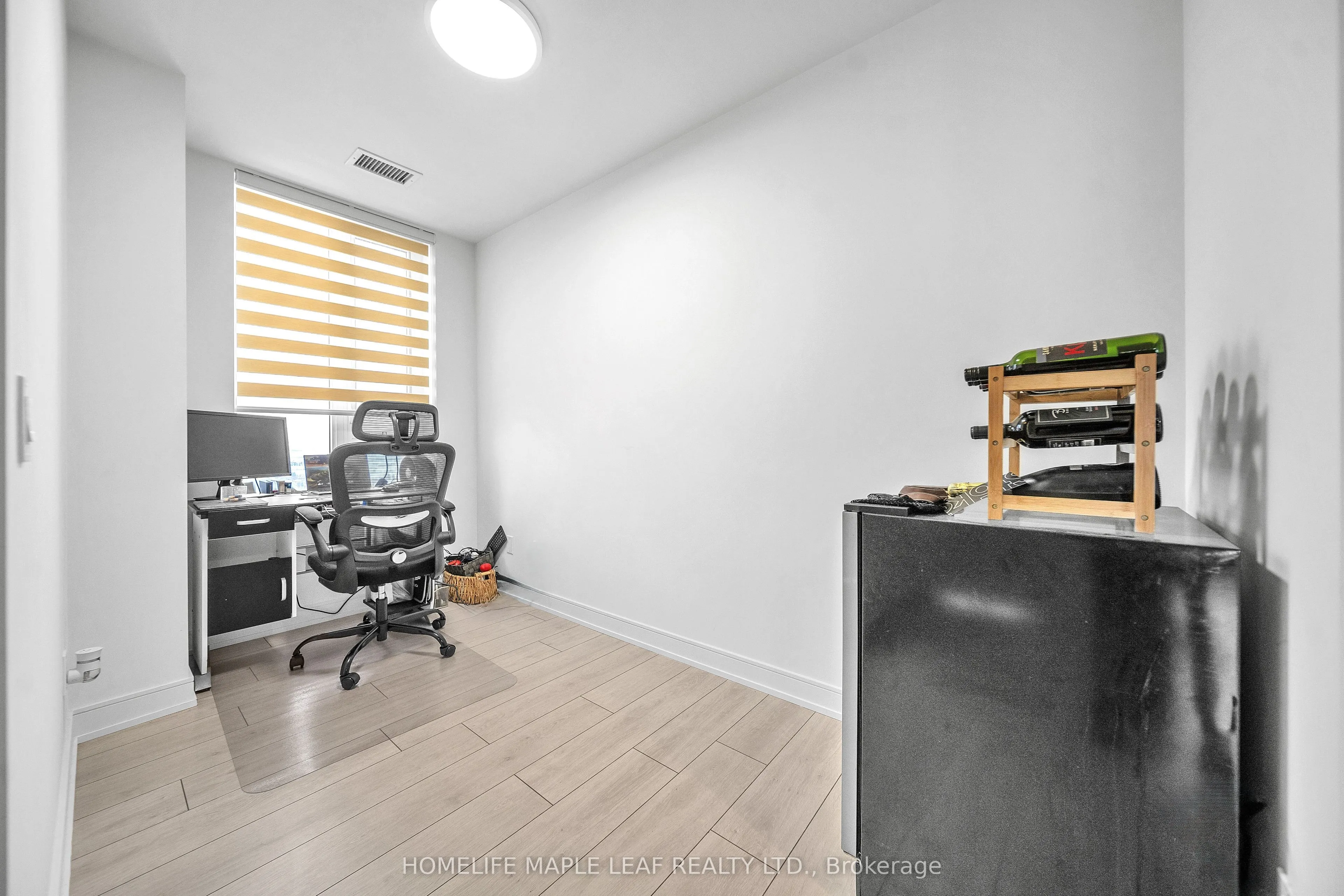 8010 Derry Road #1402