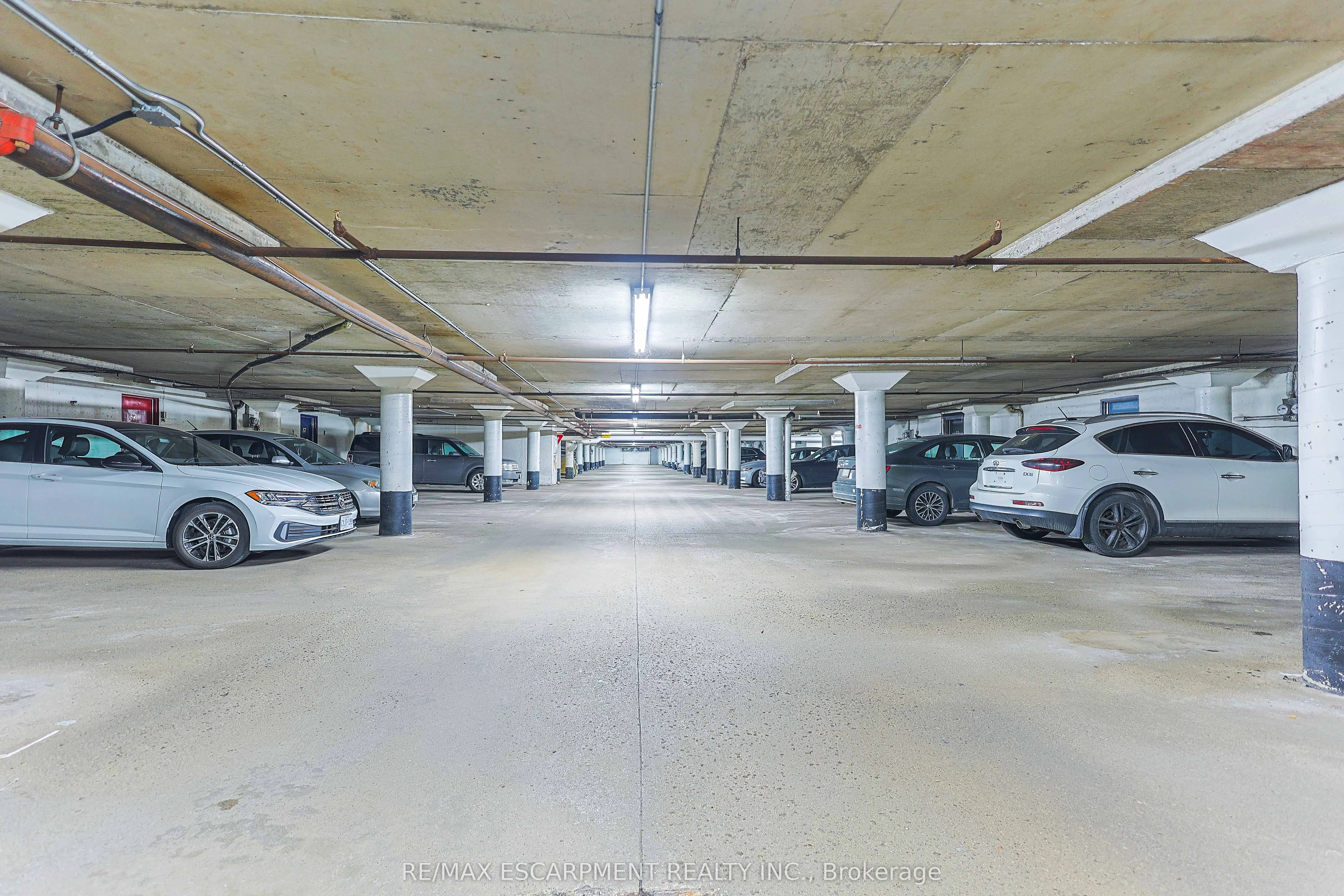 5475 Lakeshore Road #54