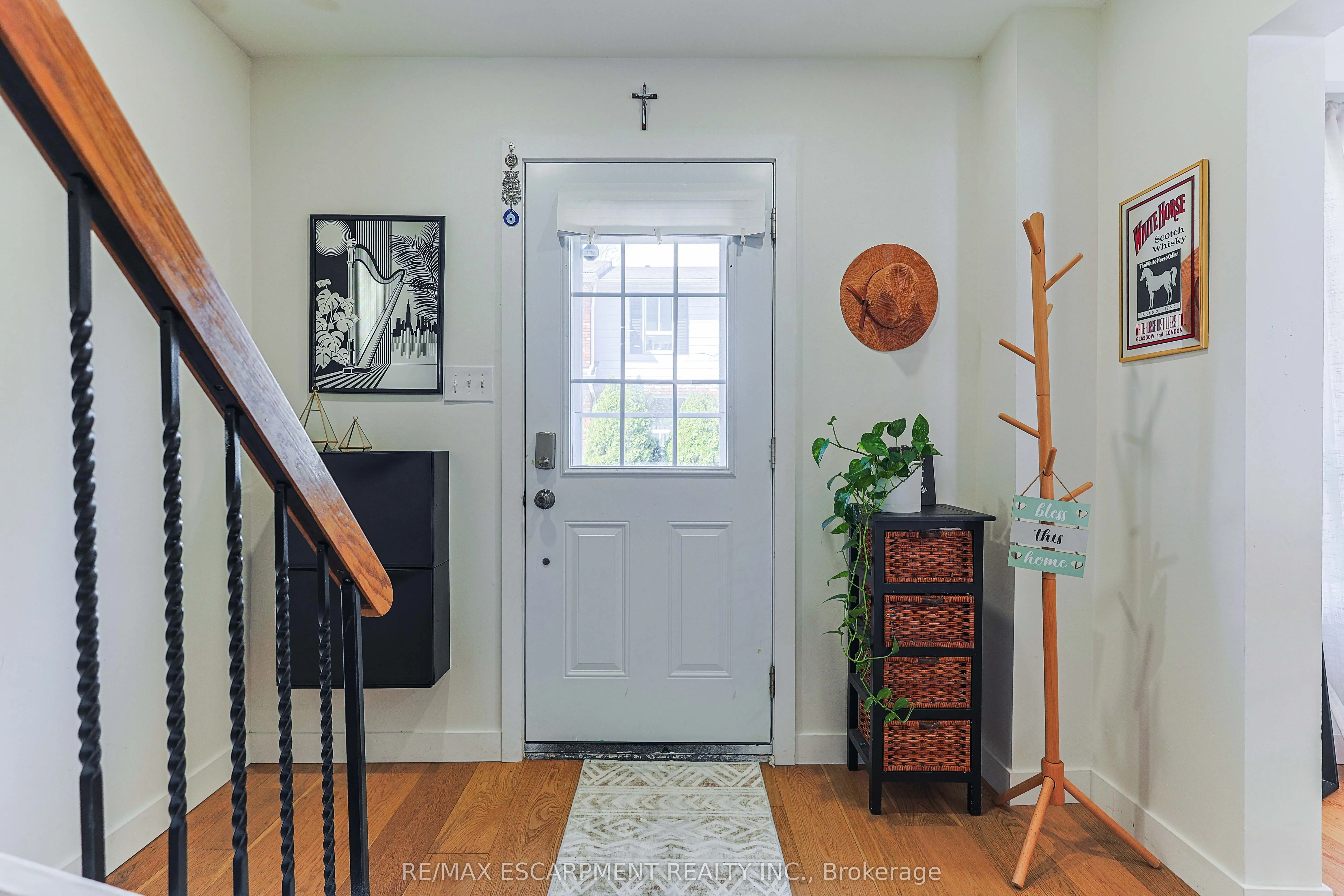 5475 Lakeshore Road #54