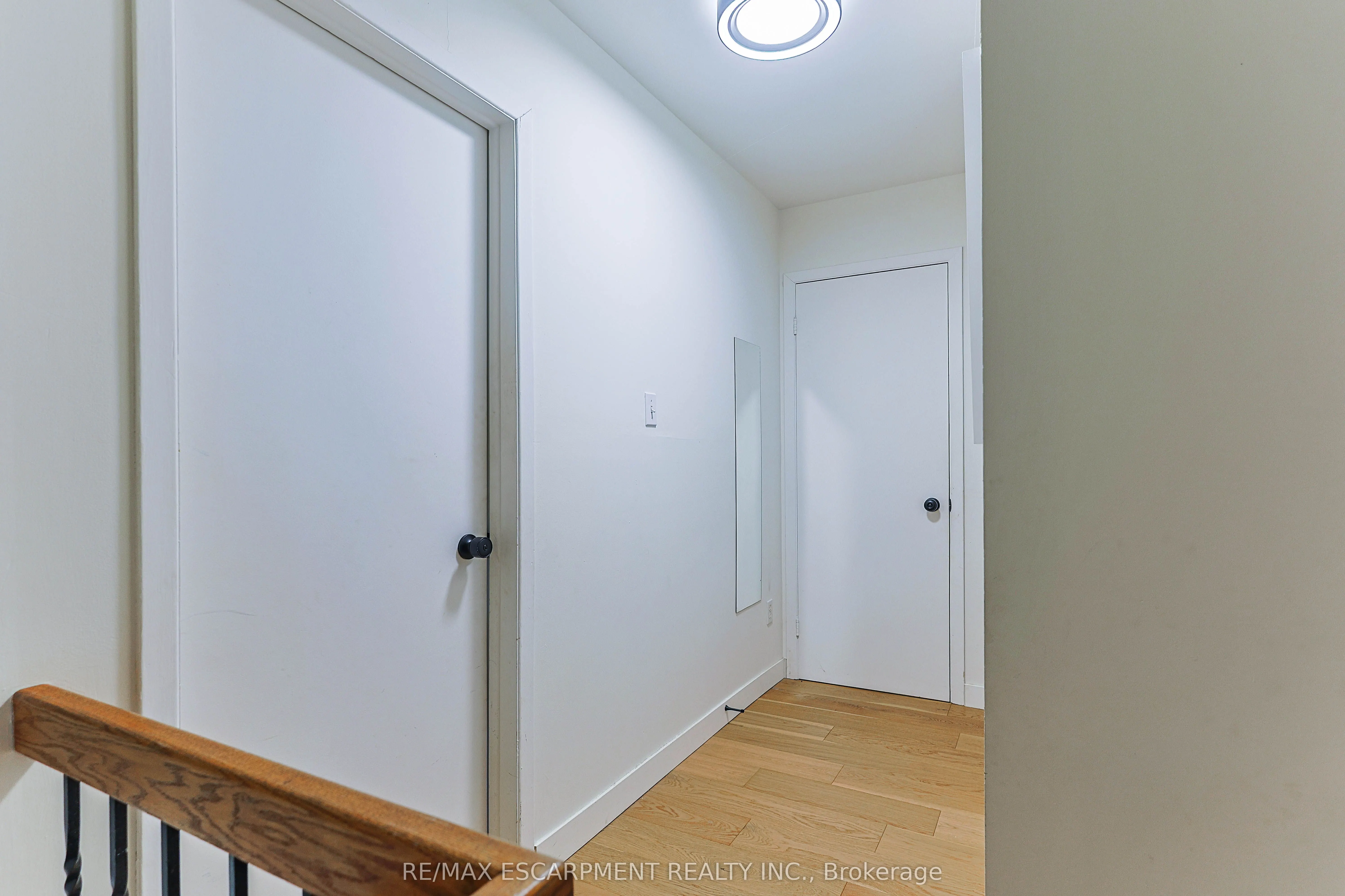5475 Lakeshore Road #54
