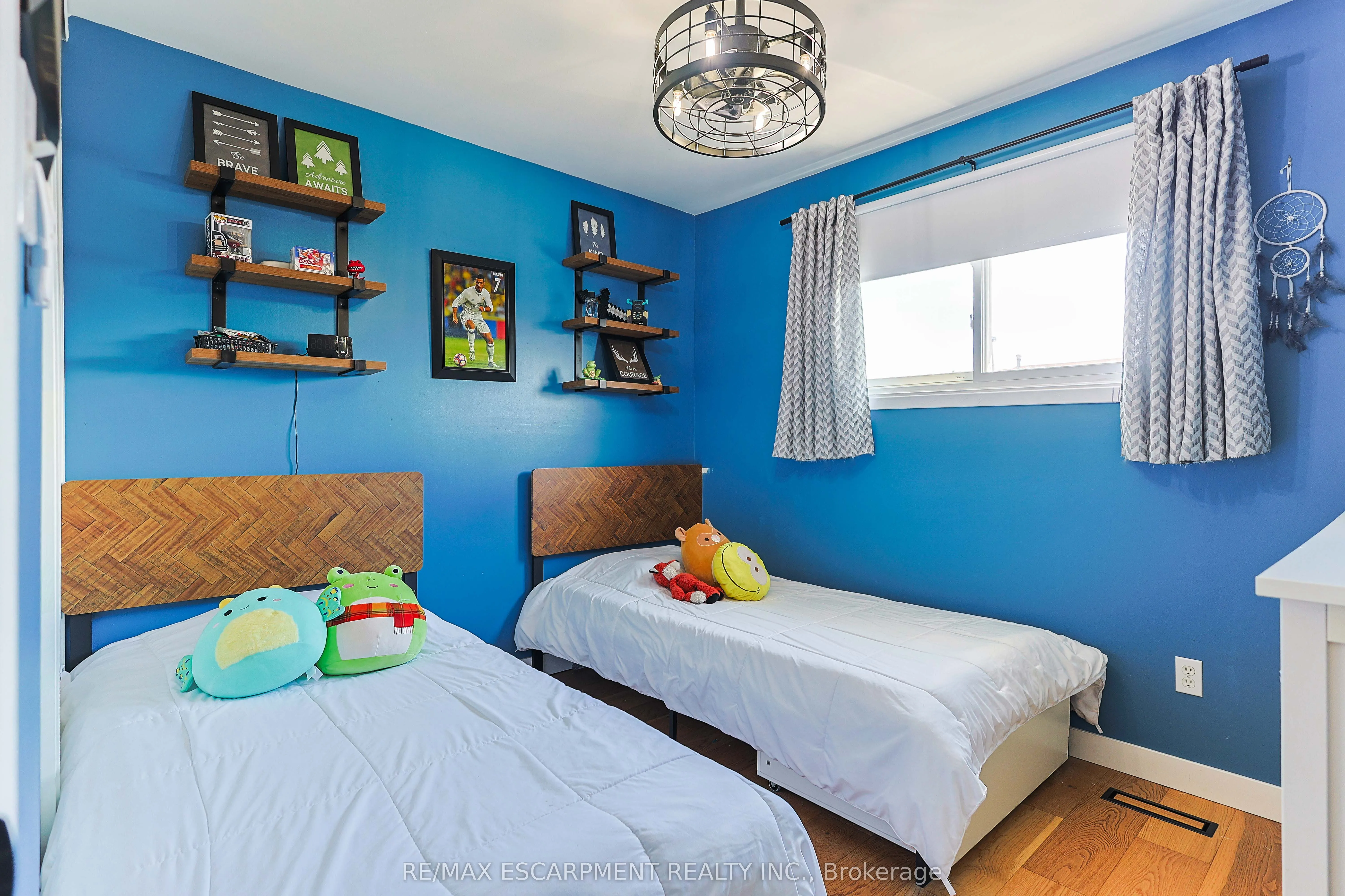 5475 Lakeshore Road #54