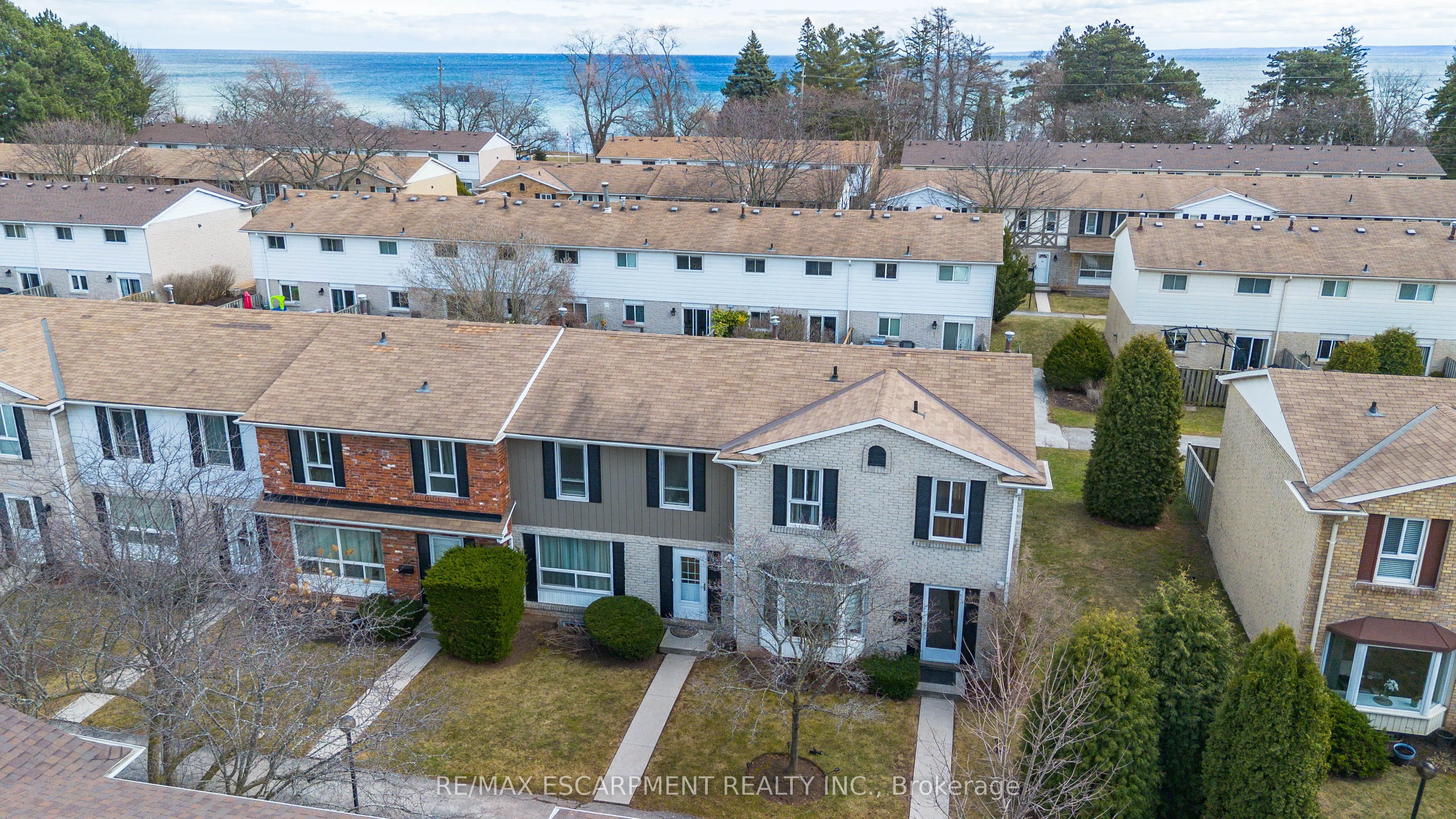 5475 Lakeshore Road #54