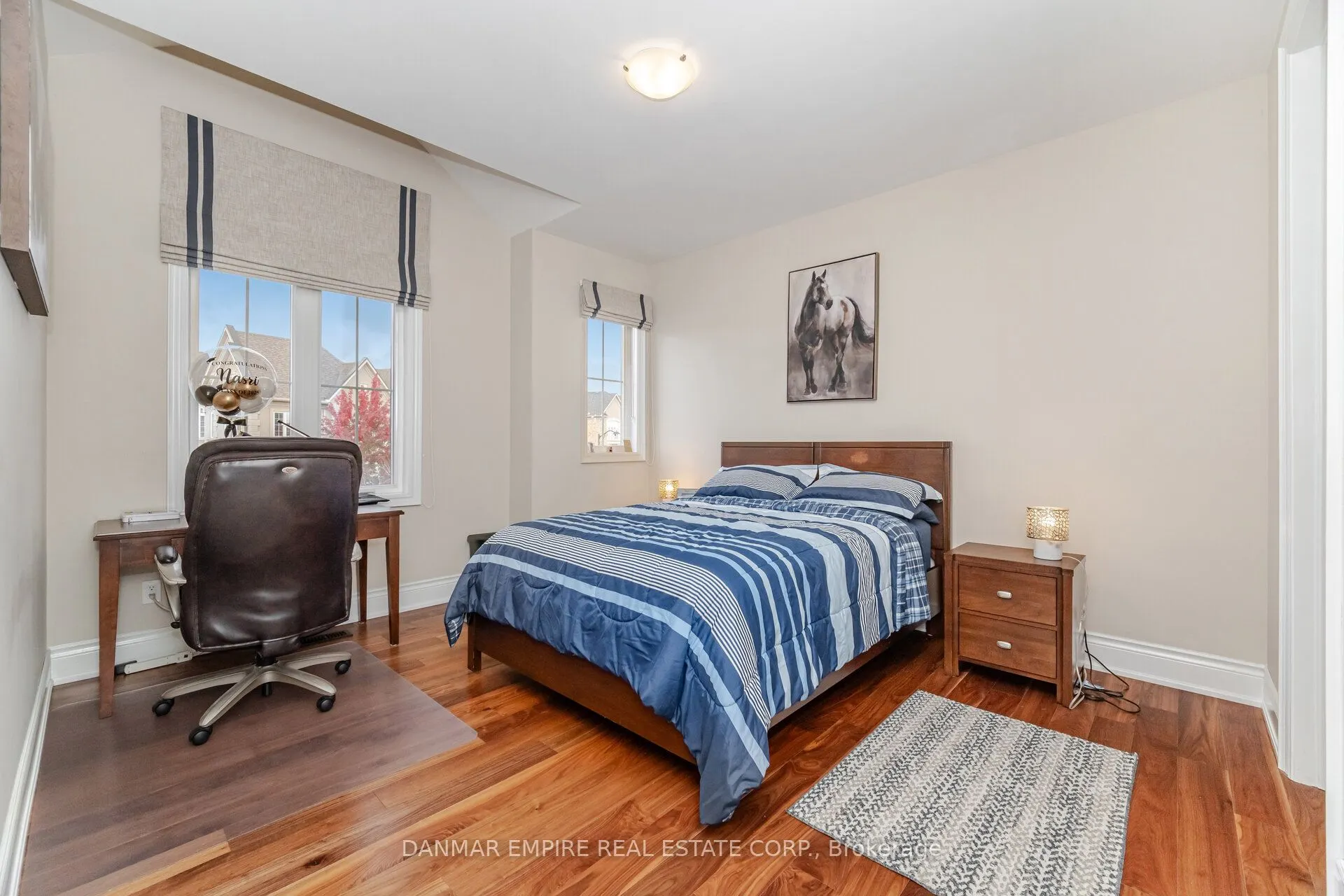 2118 Vineland Crescent