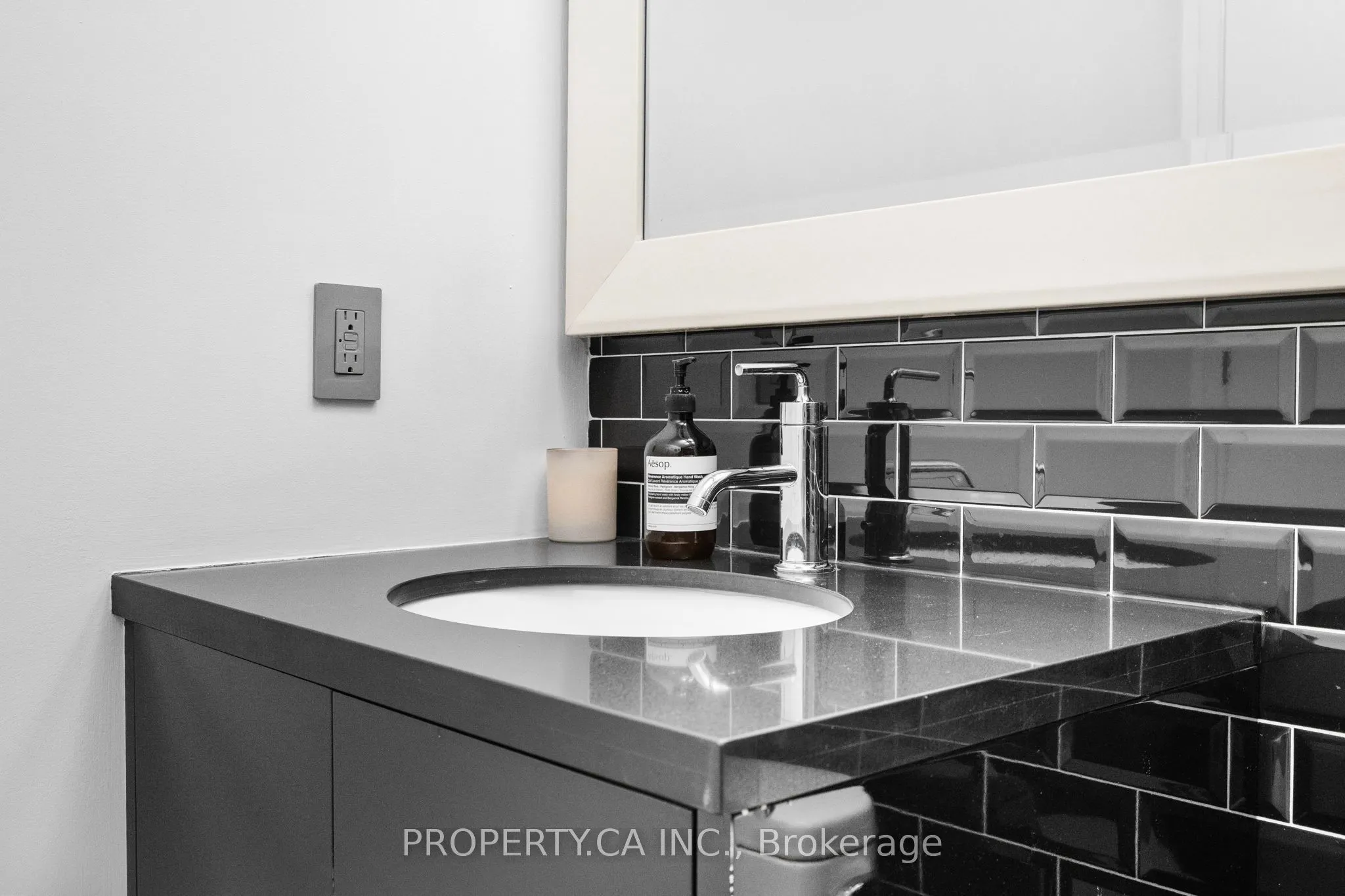 90 Park Lawn Road #1211