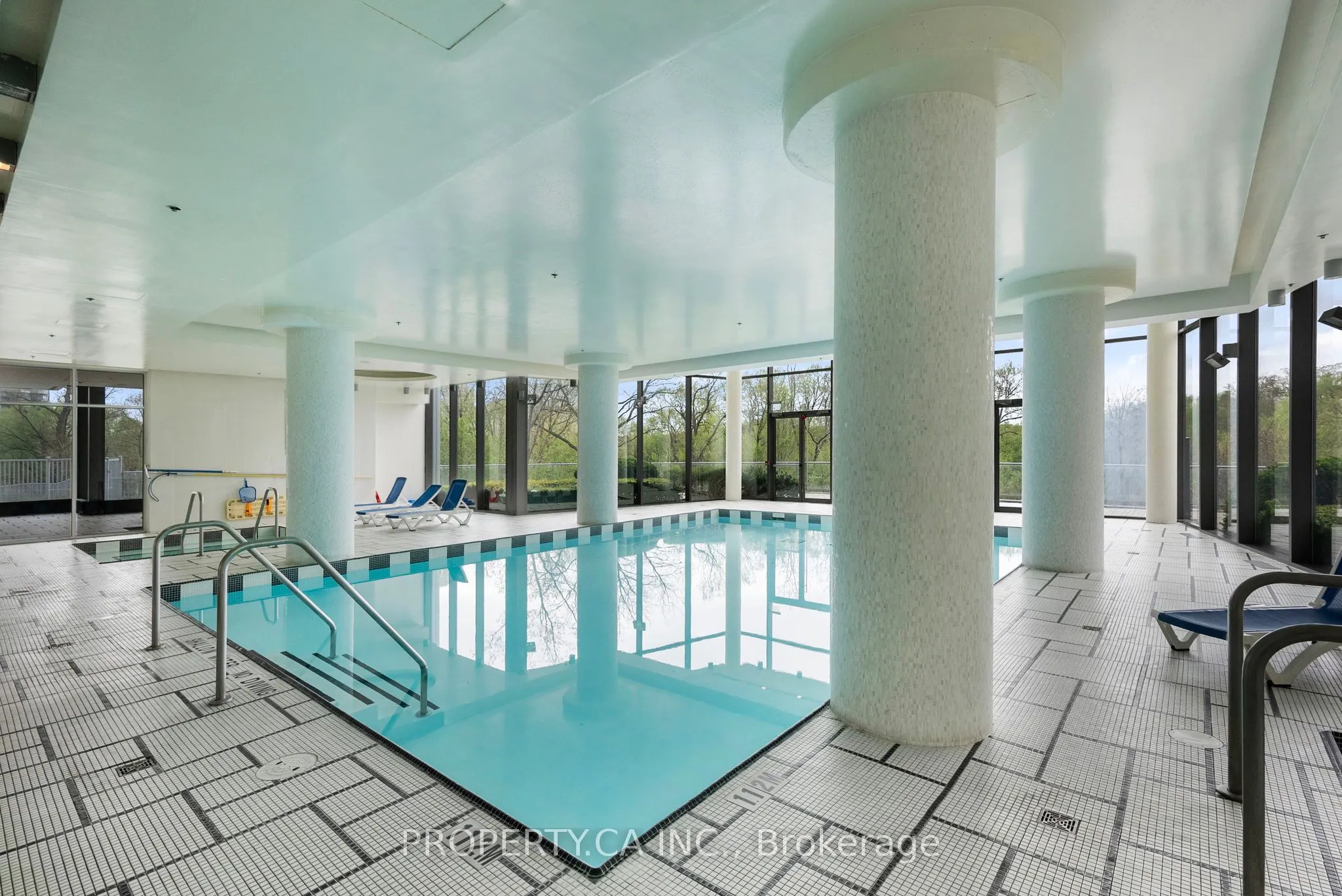 90 Park Lawn Road #1211