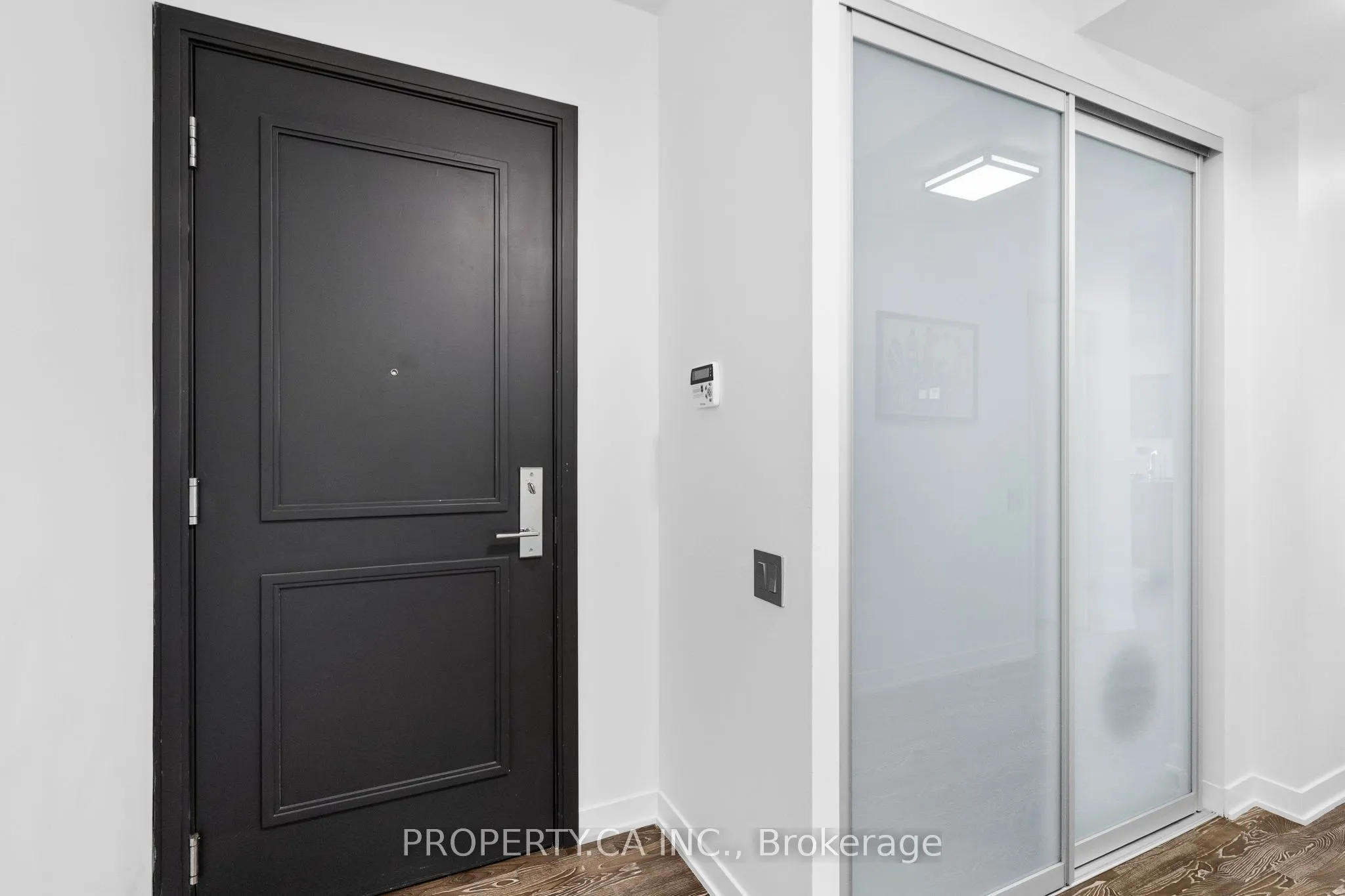 90 Park Lawn Road #1211