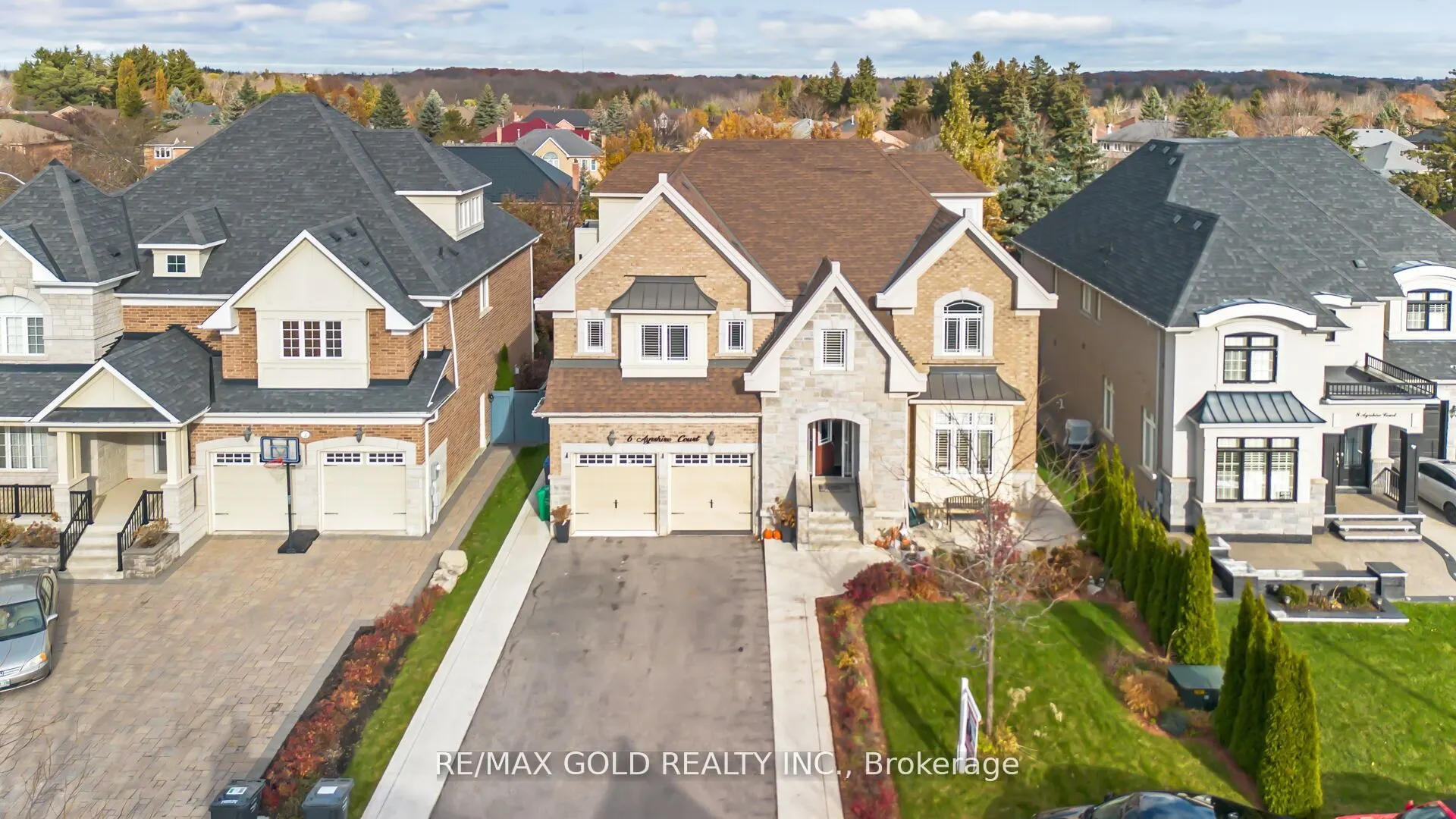 6 Ayrshire Court