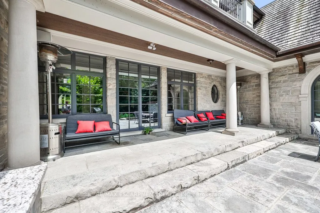 1476 Carmen Drive