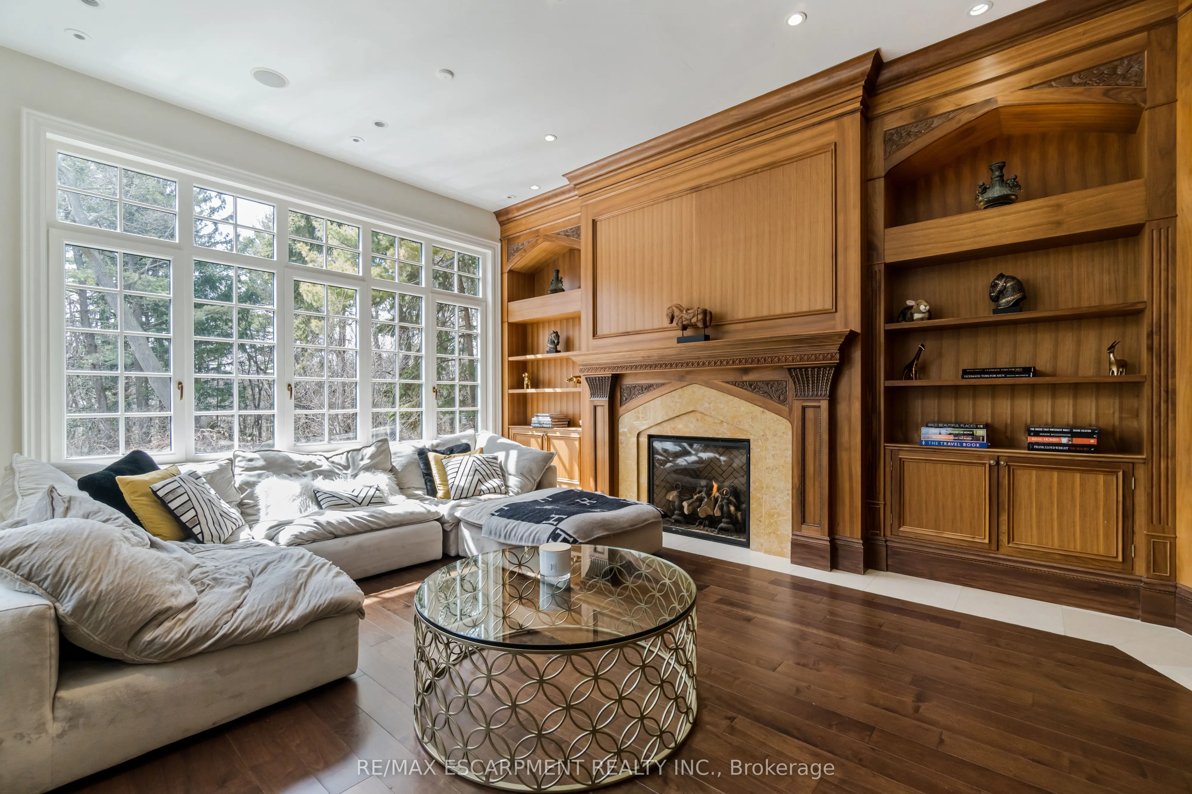1476 Carmen Drive