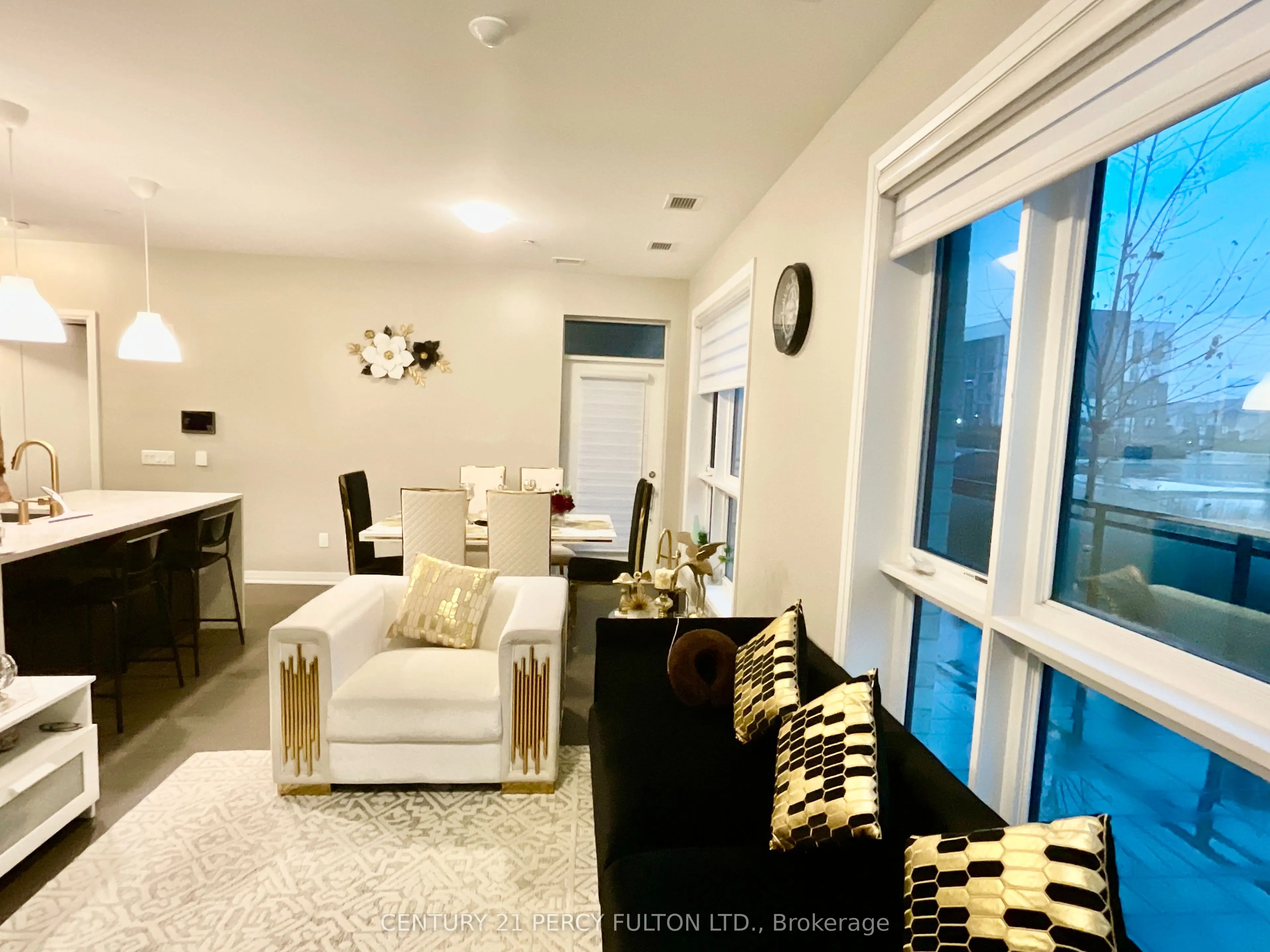 470 Gordon Krantz Avenue #112