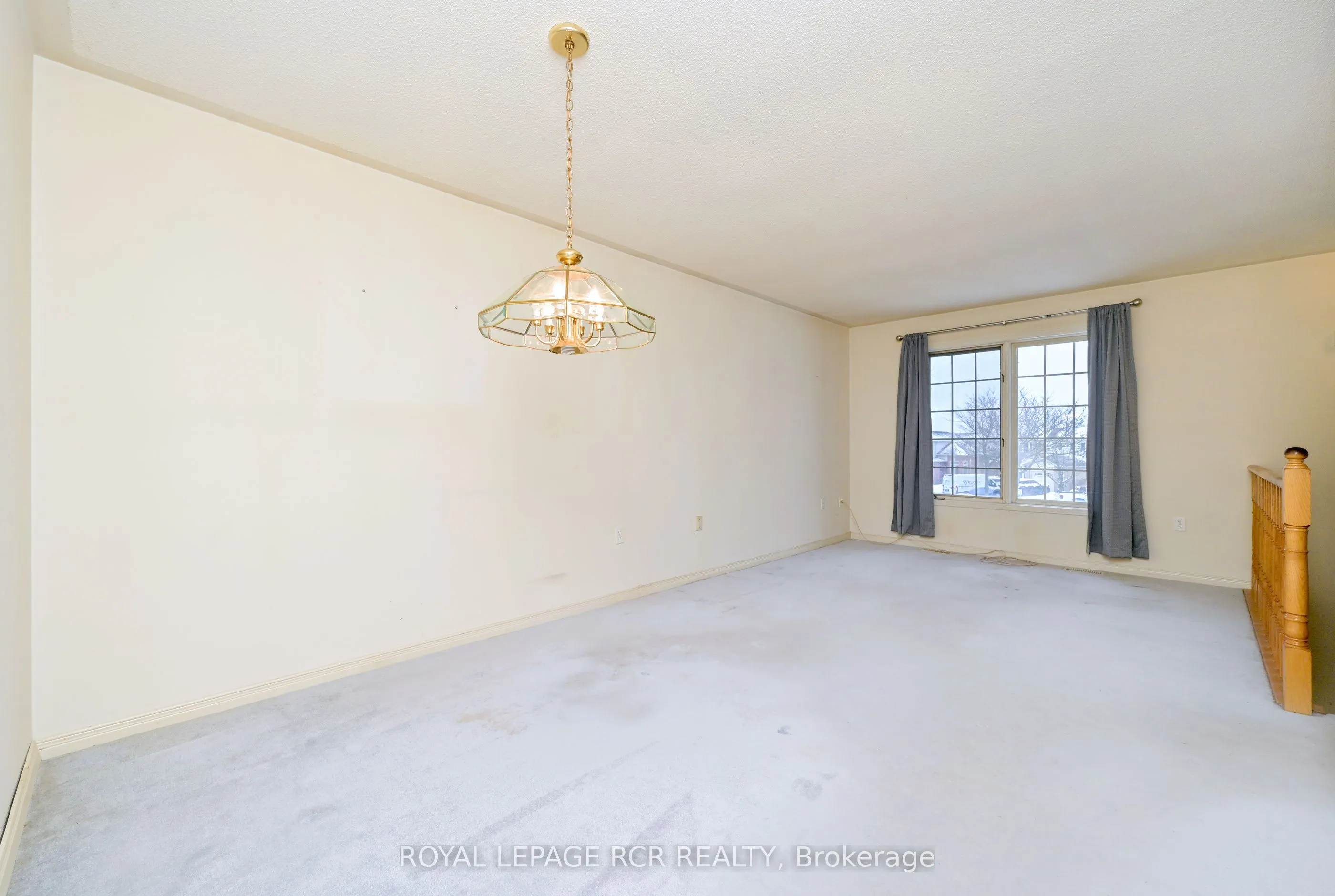 10 Lawton Court