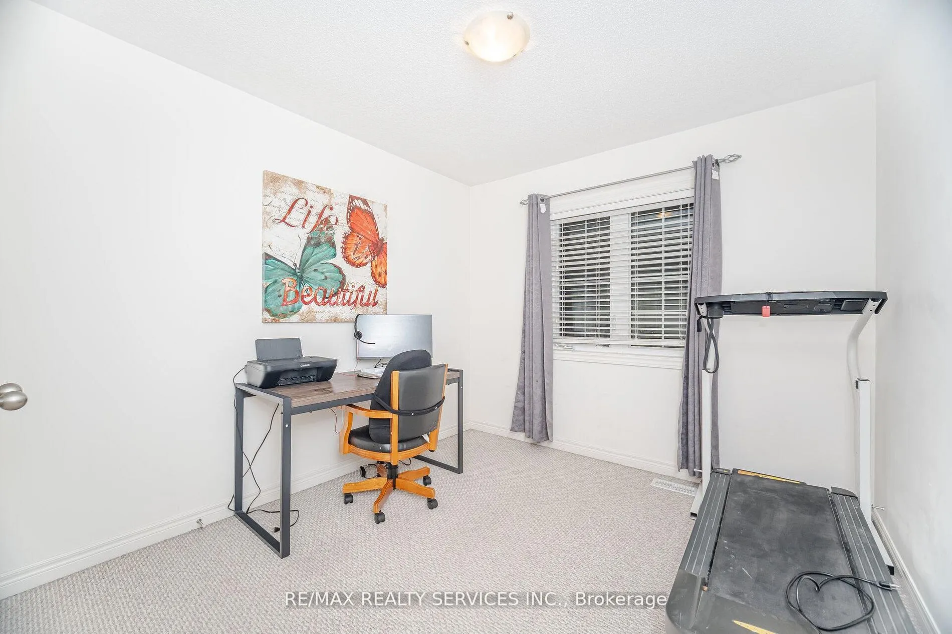 7 Dufay Road