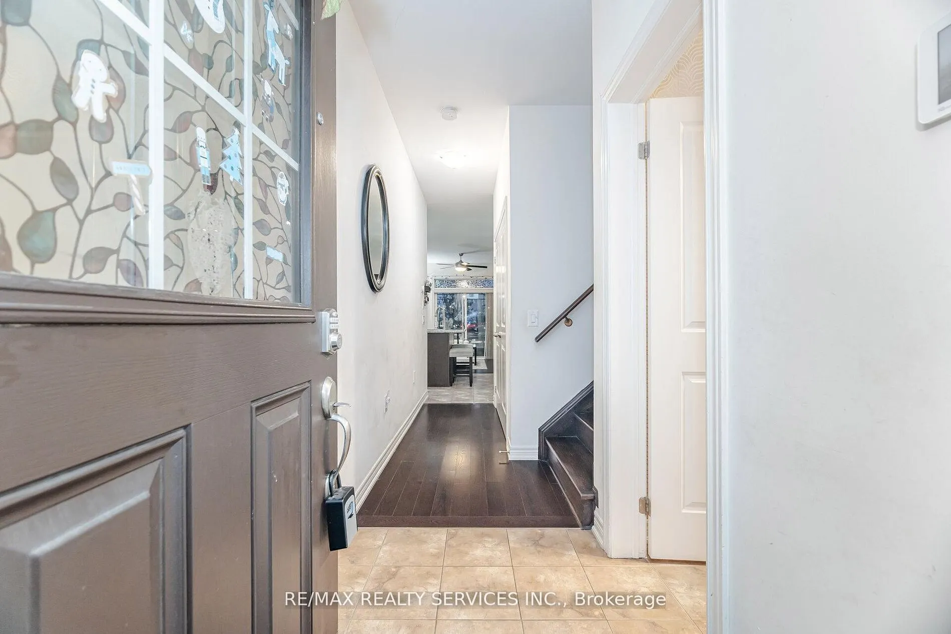 7 Dufay Road