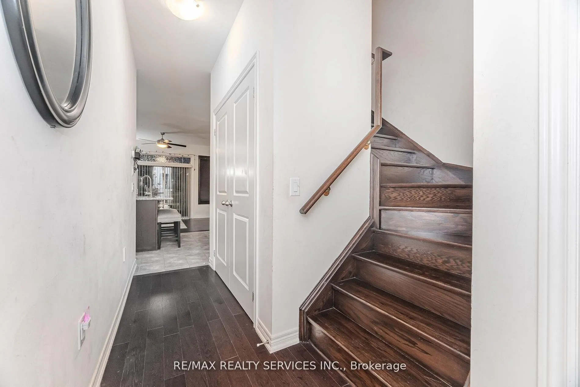 7 Dufay Road