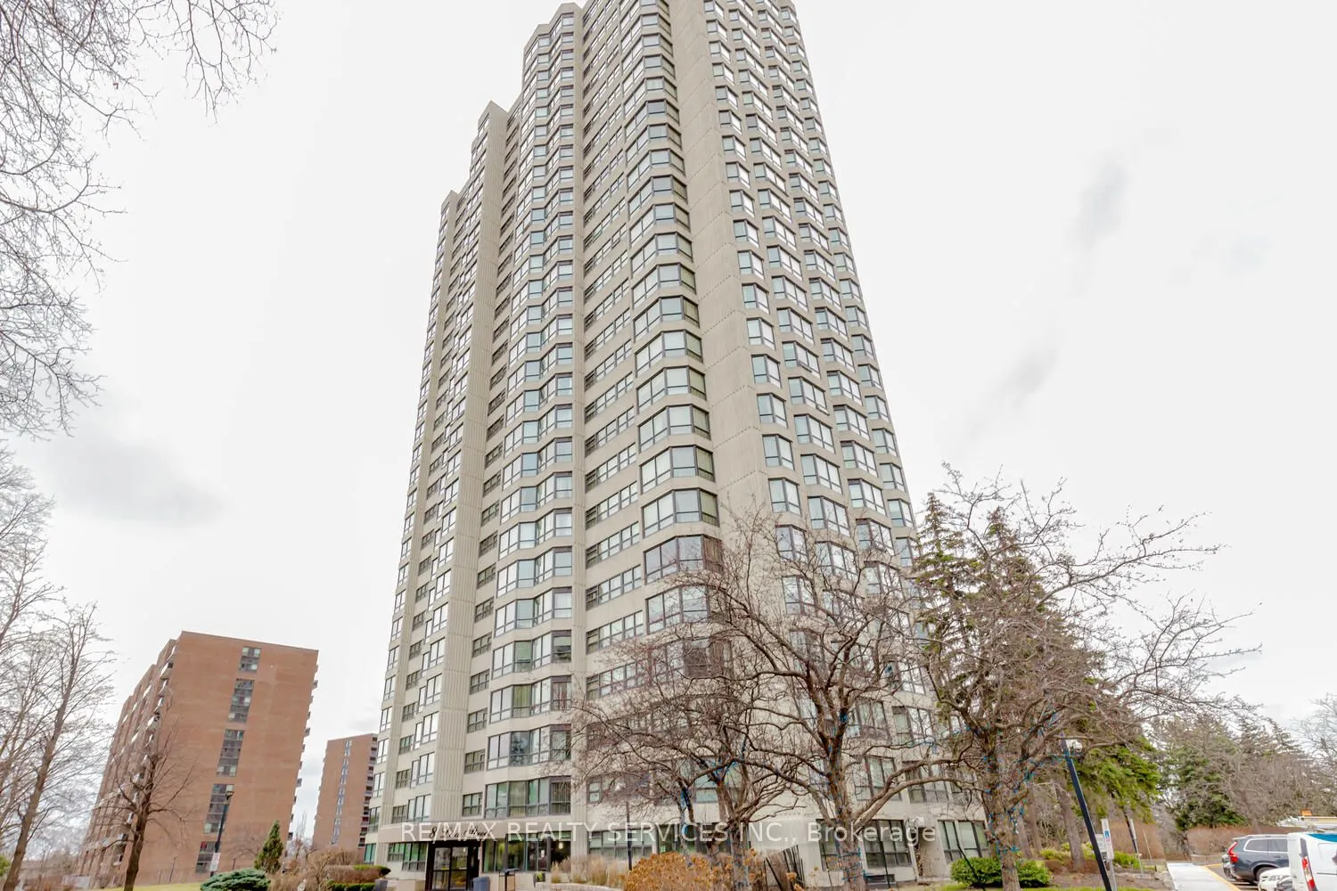 8 Lisa Street #1204