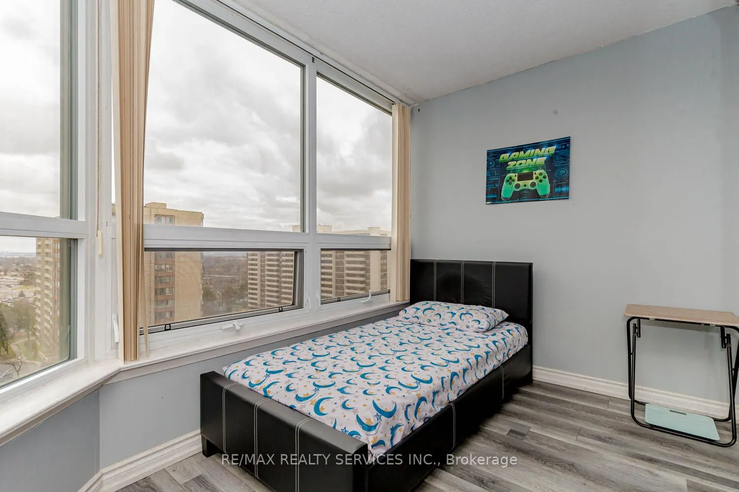 8 Lisa Street #1204