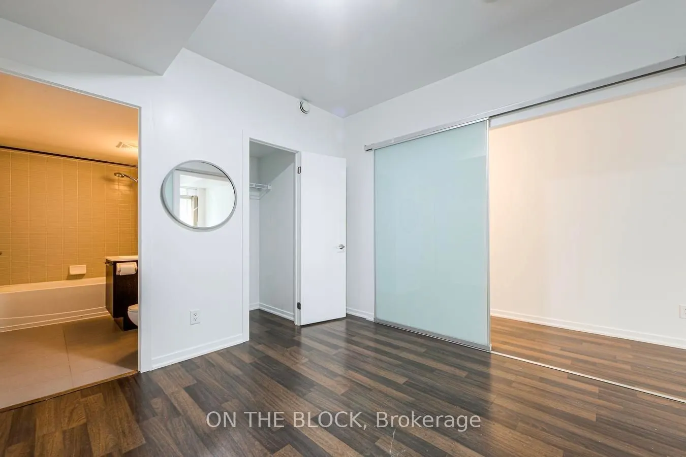 38 Joe Shuster Way #302