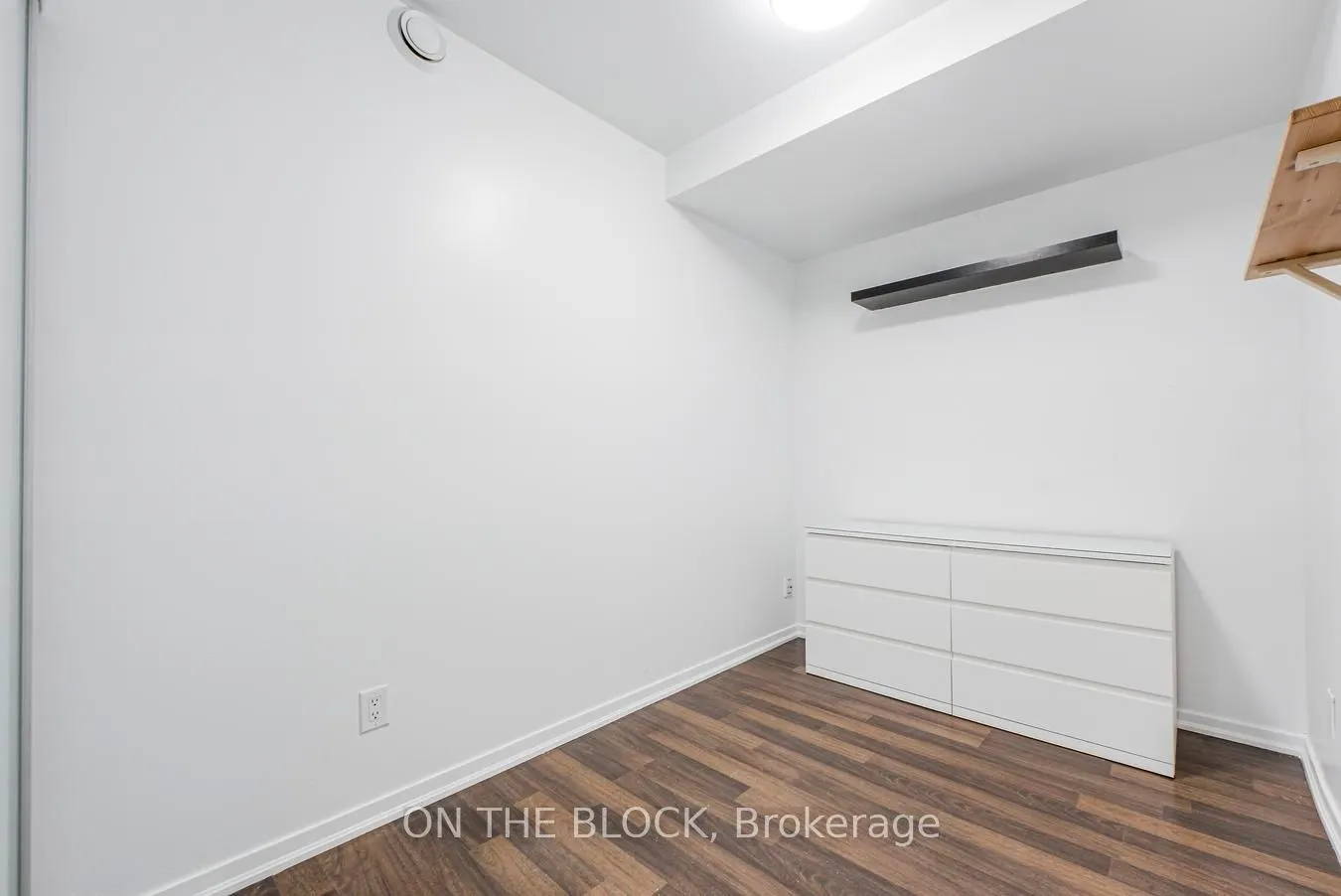 38 Joe Shuster Way #302