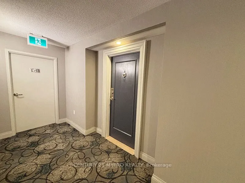 355 Rathburn Road E #1001