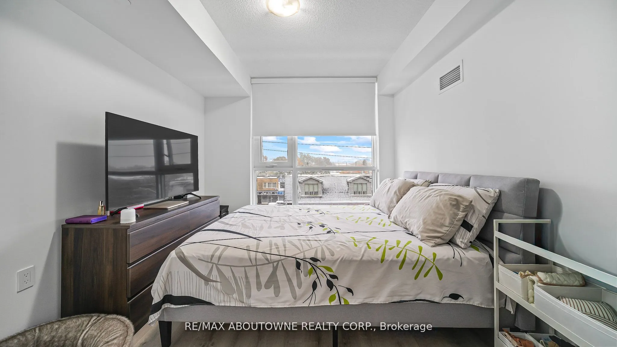 556 Marlee Avenue #412
