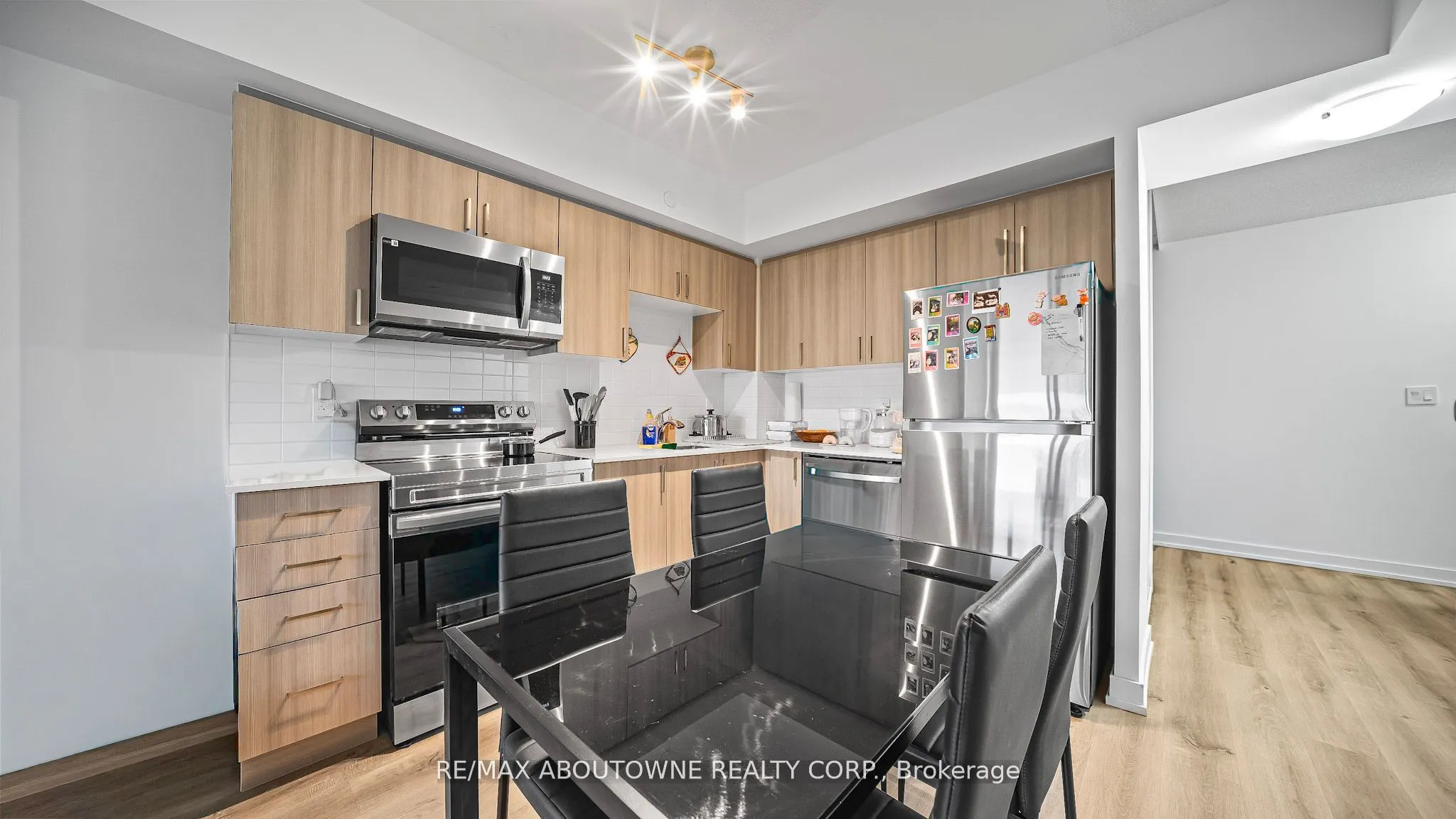 556 Marlee Avenue #412