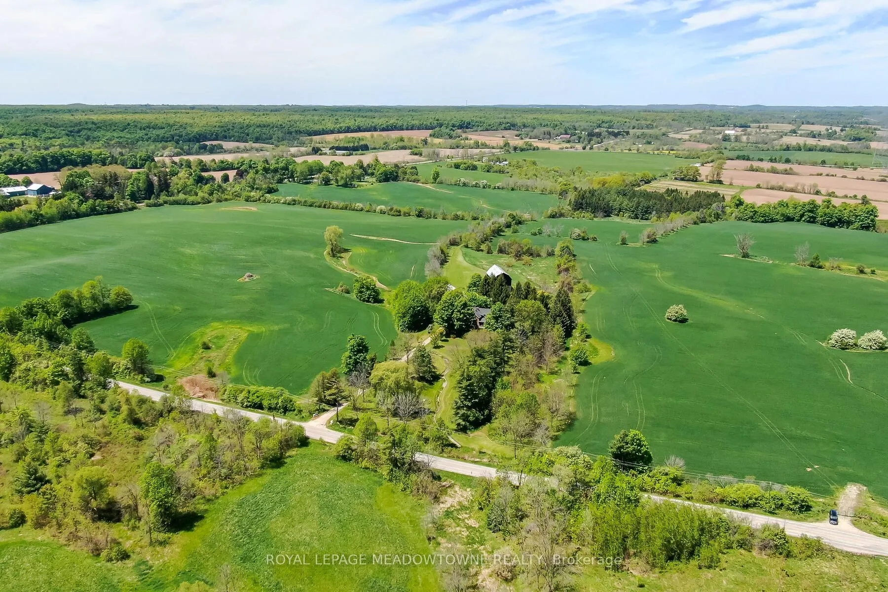 10319 15 Side Road