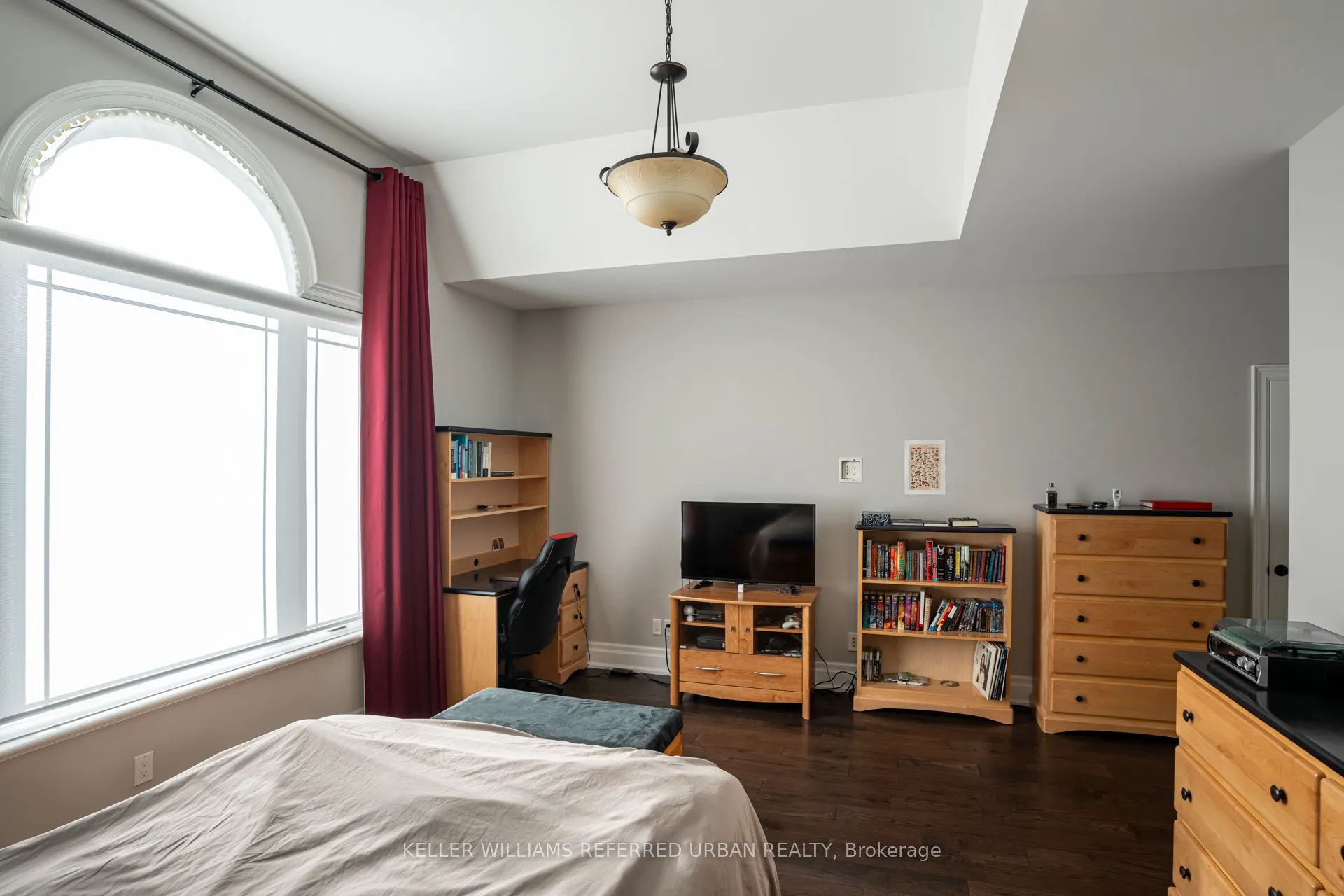 1487 Myron Drive