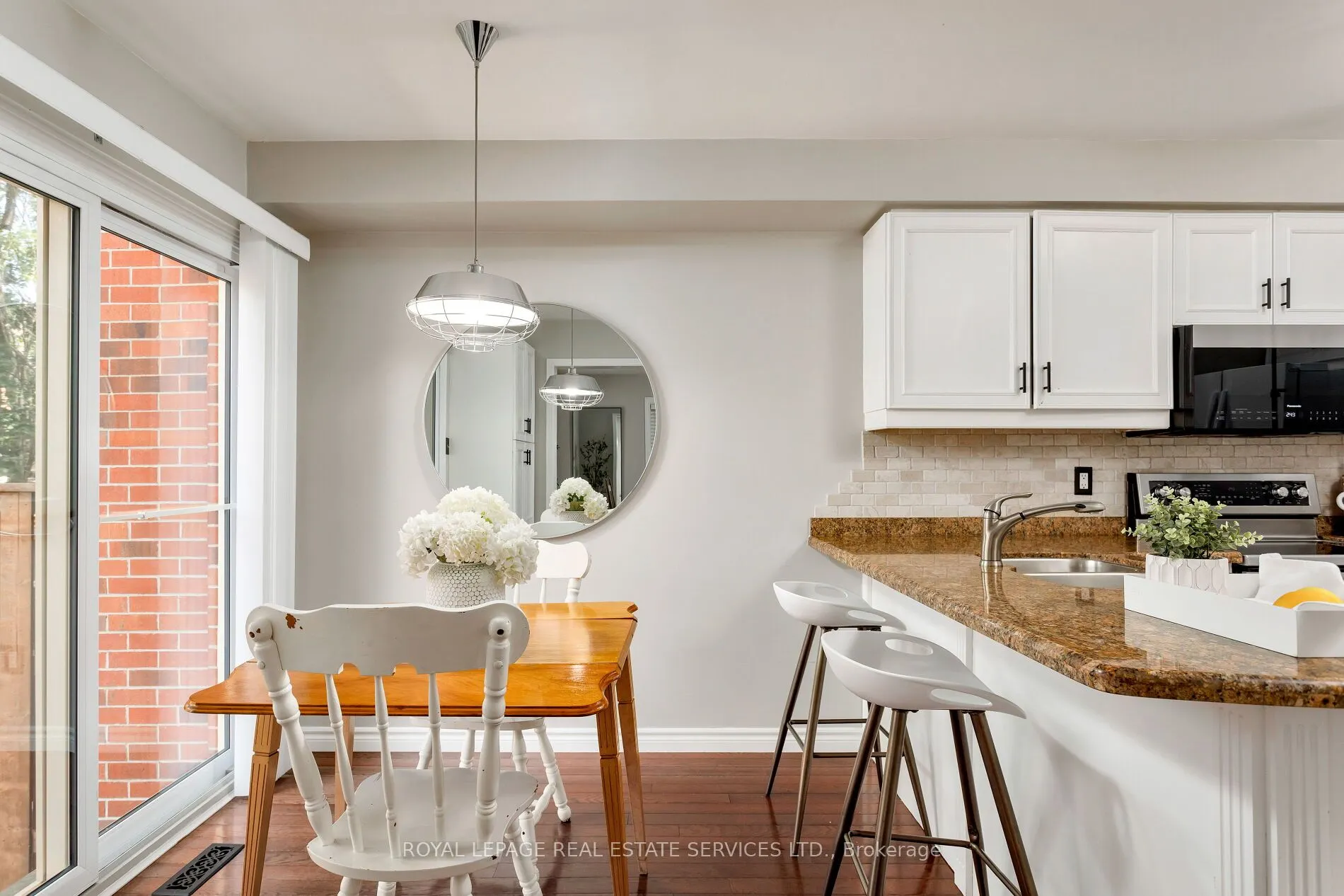2006 Glenada Crescent #7