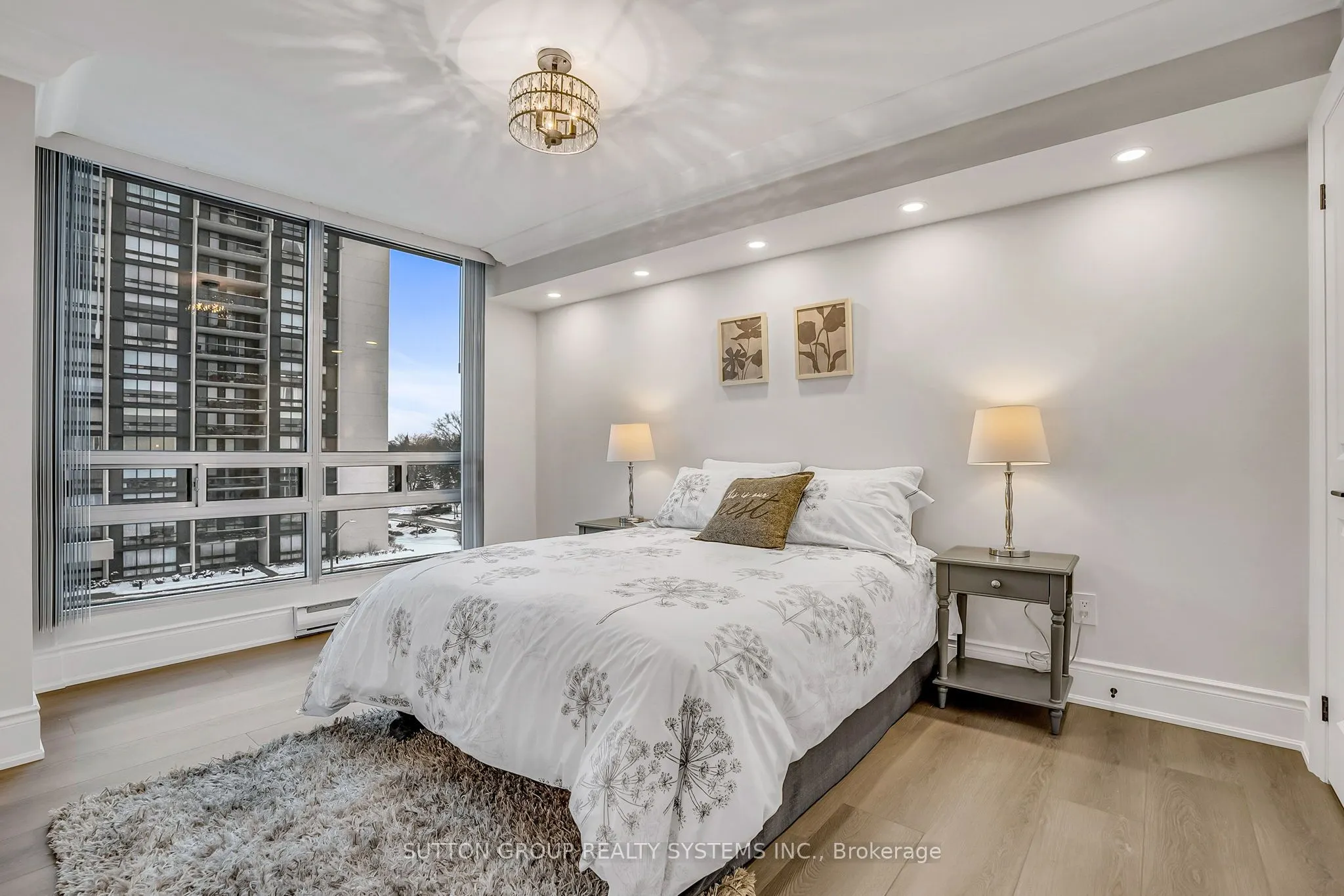 2180 Marine Drive #501