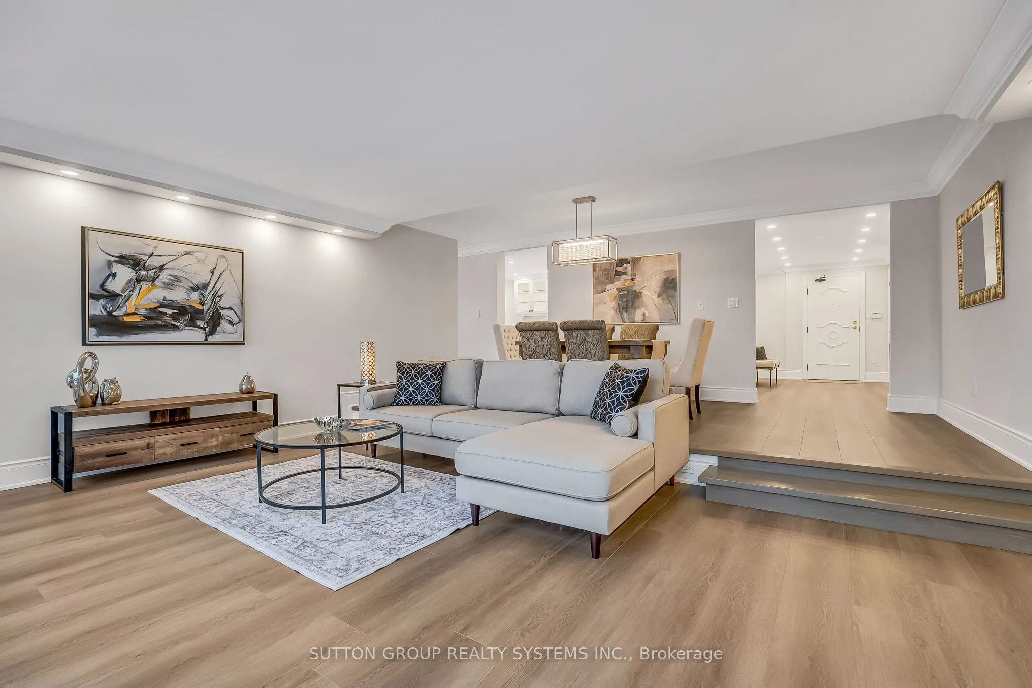 2180 Marine Drive #501