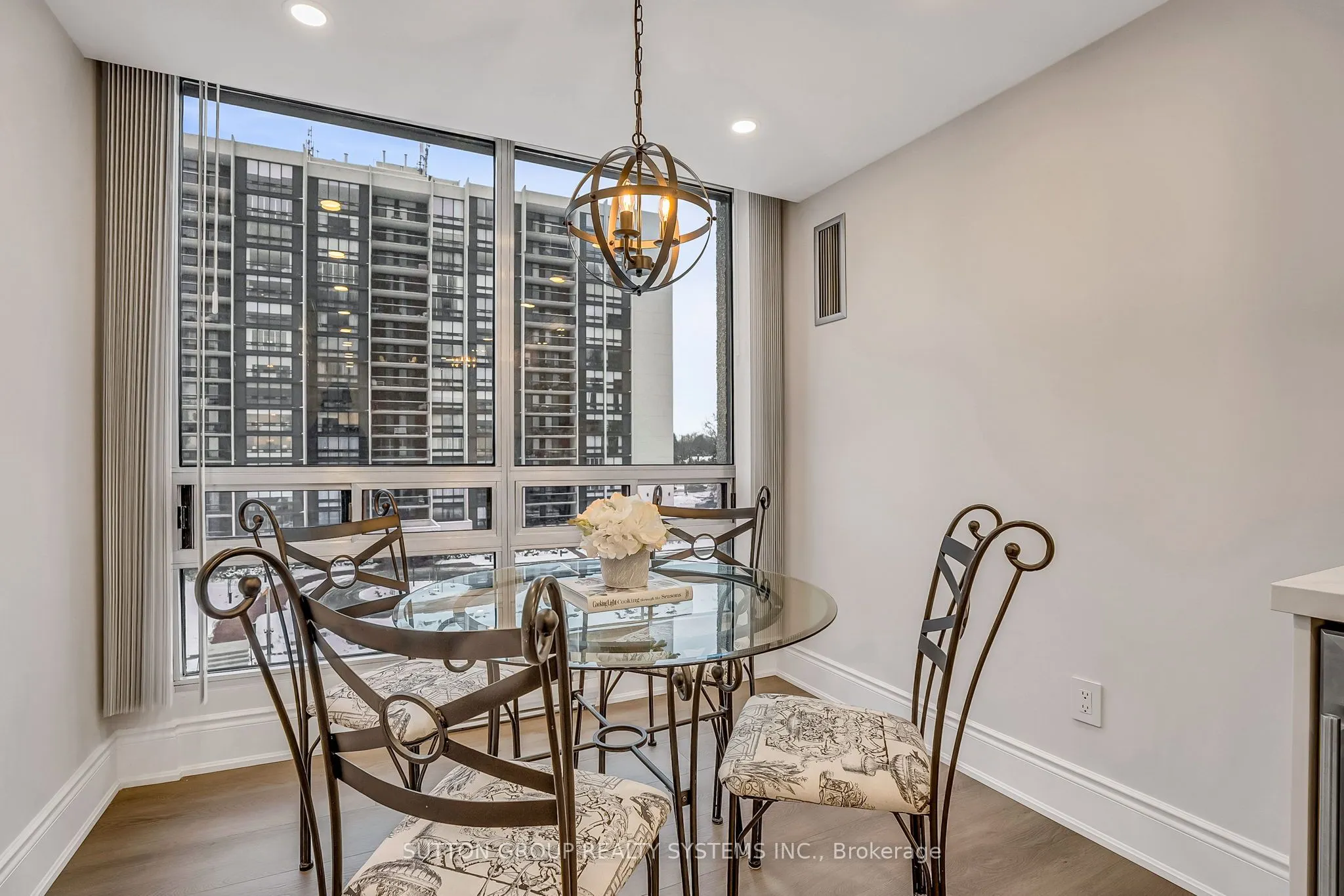 2180 Marine Drive #501