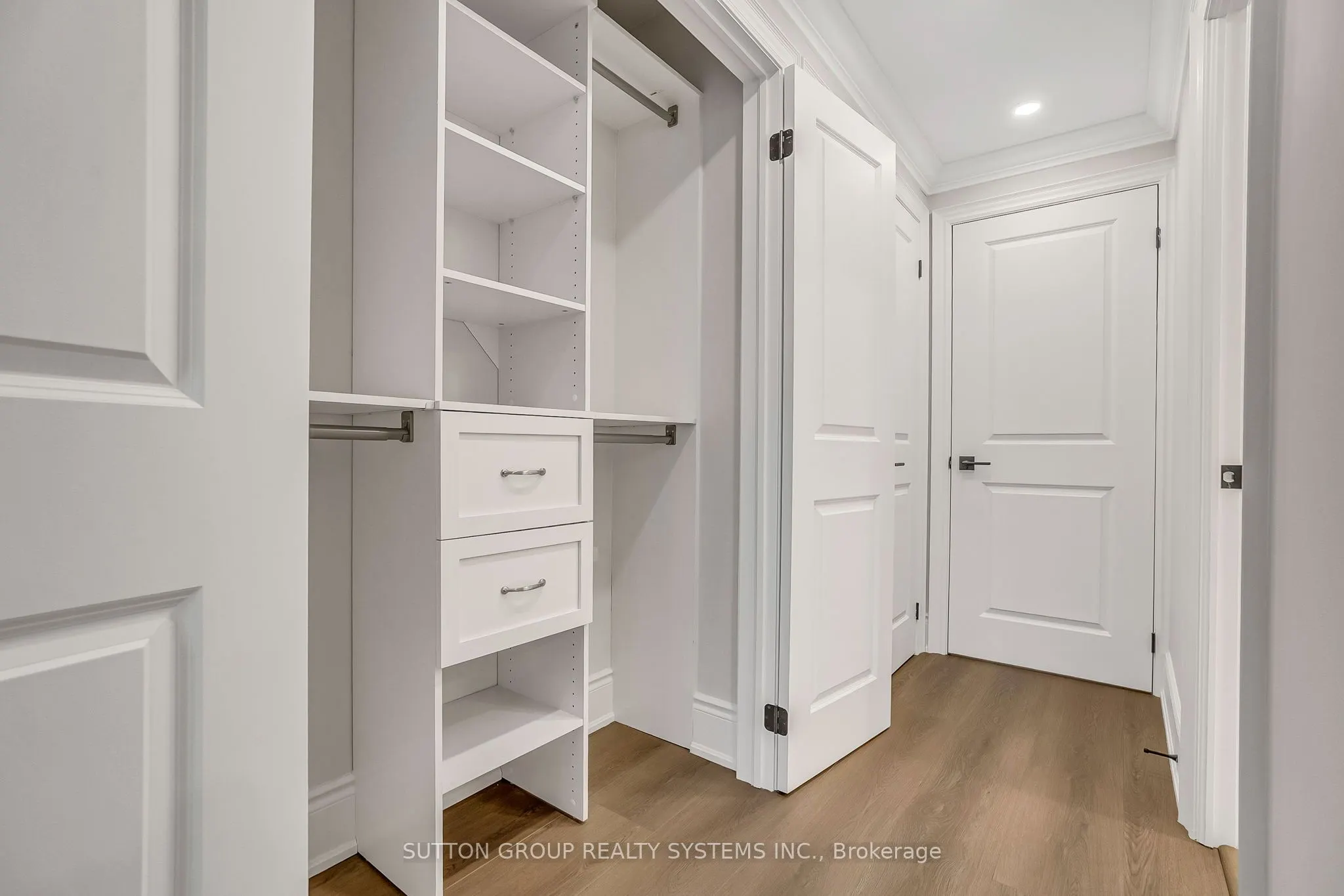 2180 Marine Drive #501