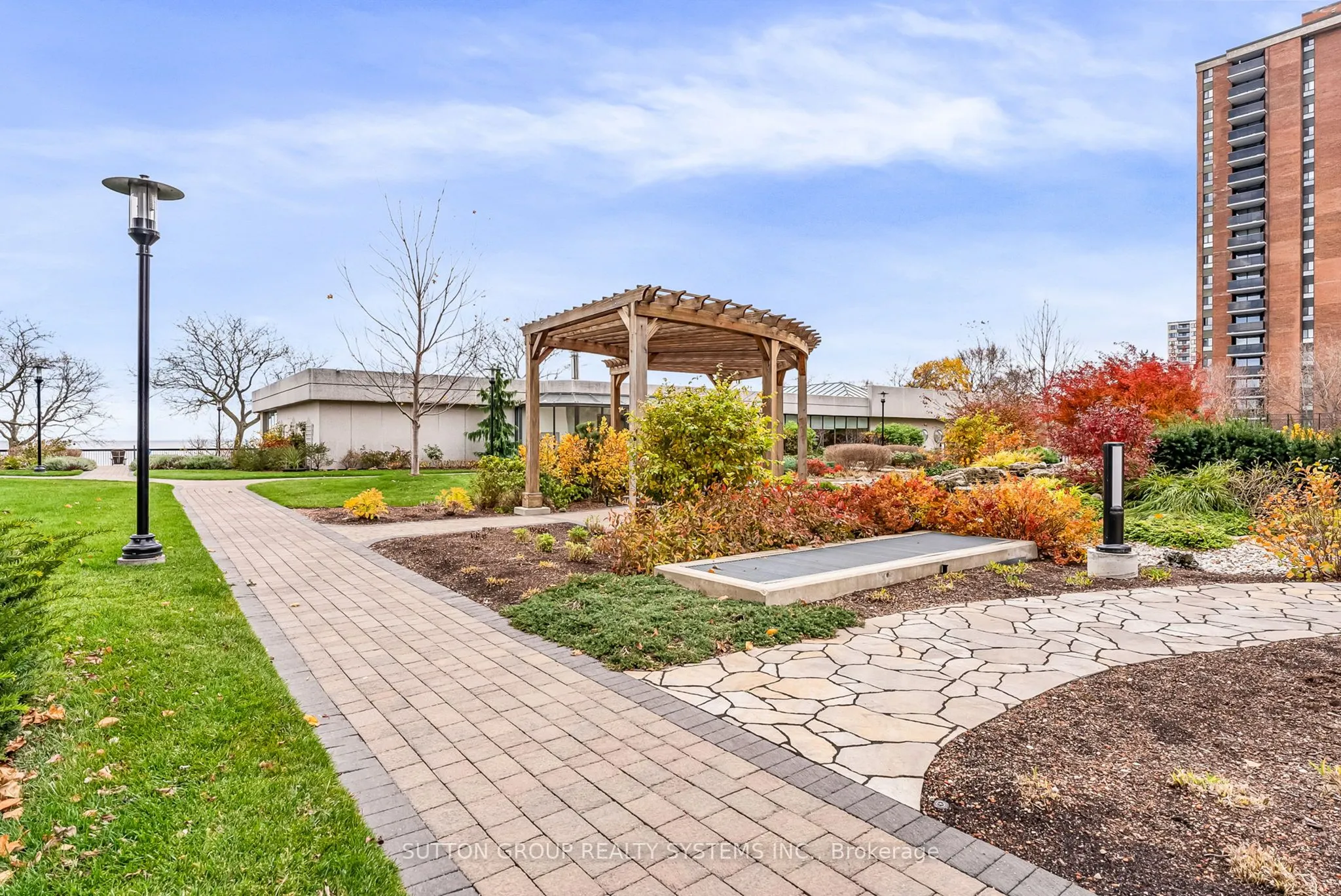 2180 Marine Drive #501