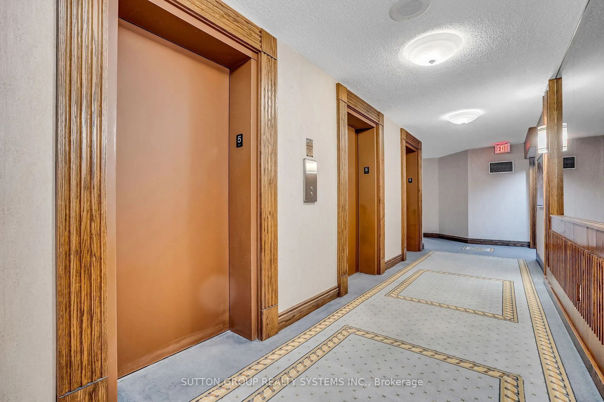 2180 Marine Drive #501