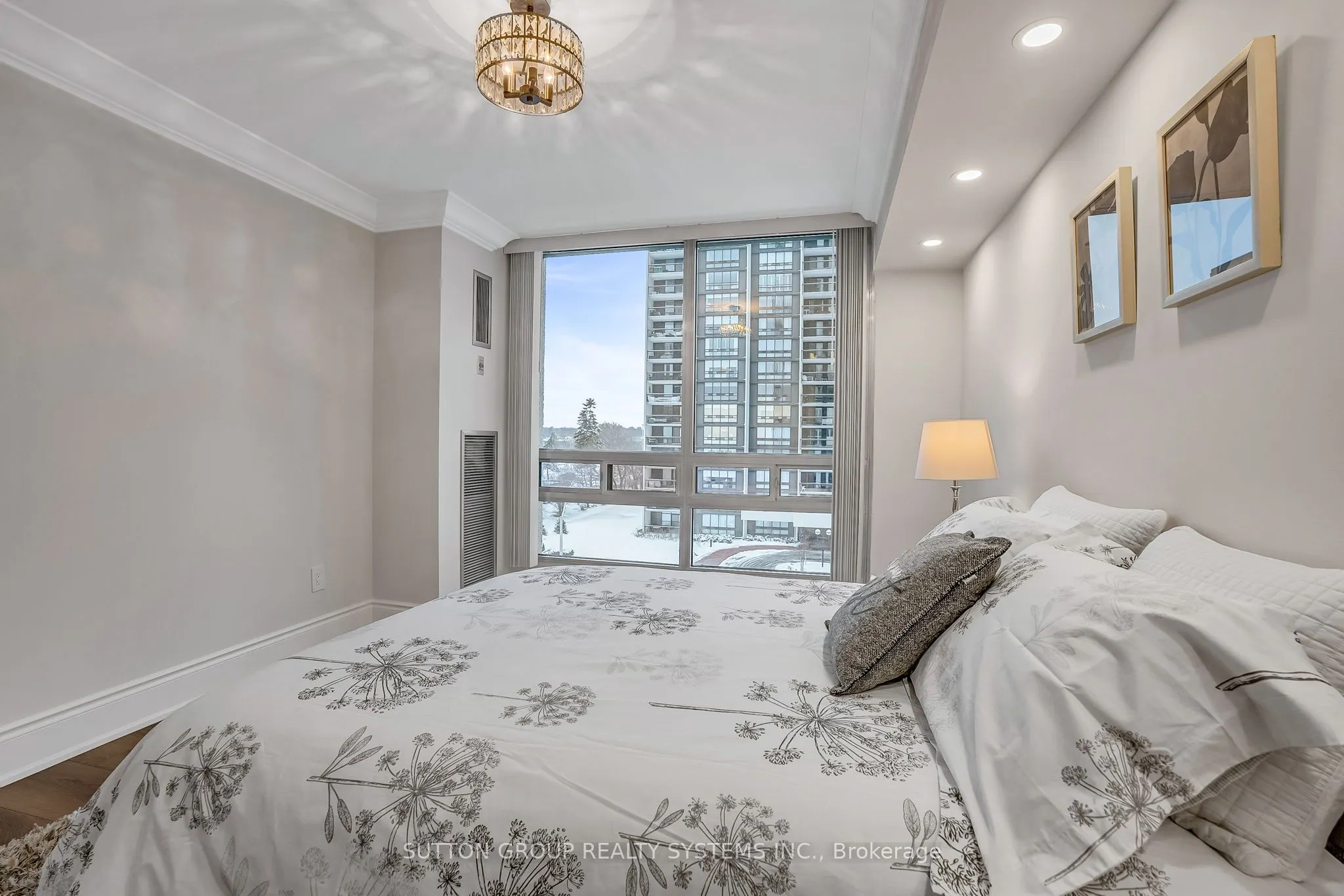2180 Marine Drive #501