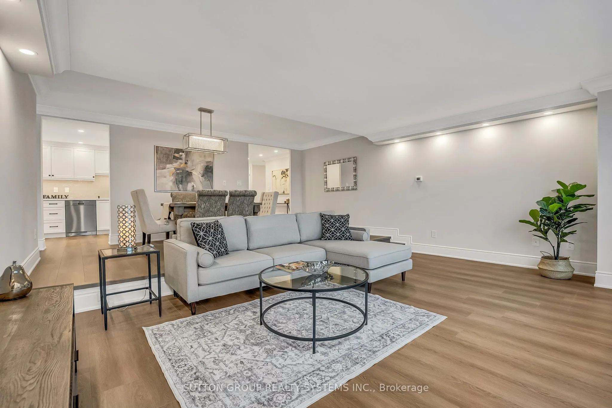 2180 Marine Drive #501