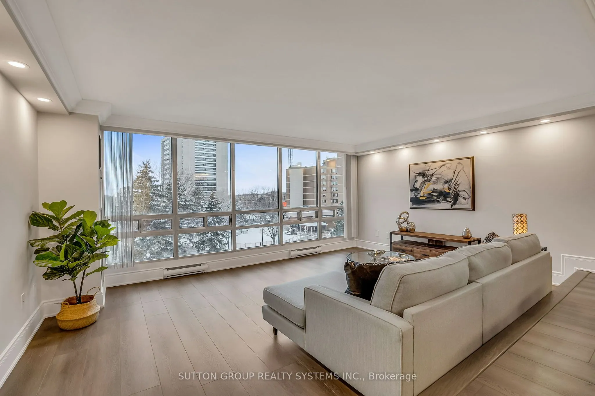 2180 Marine Drive #501