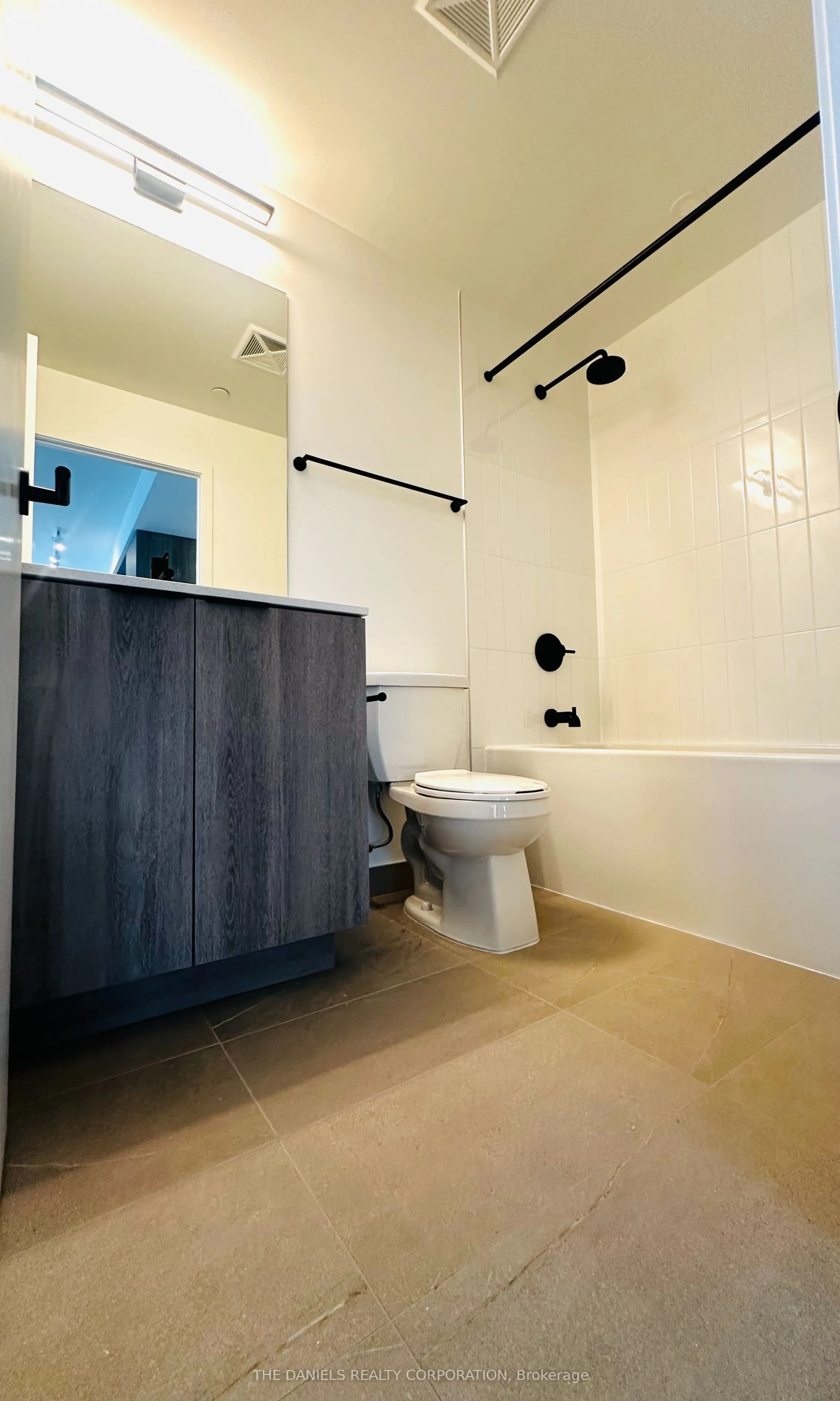 2495 Eglinton Avenue W #1011
