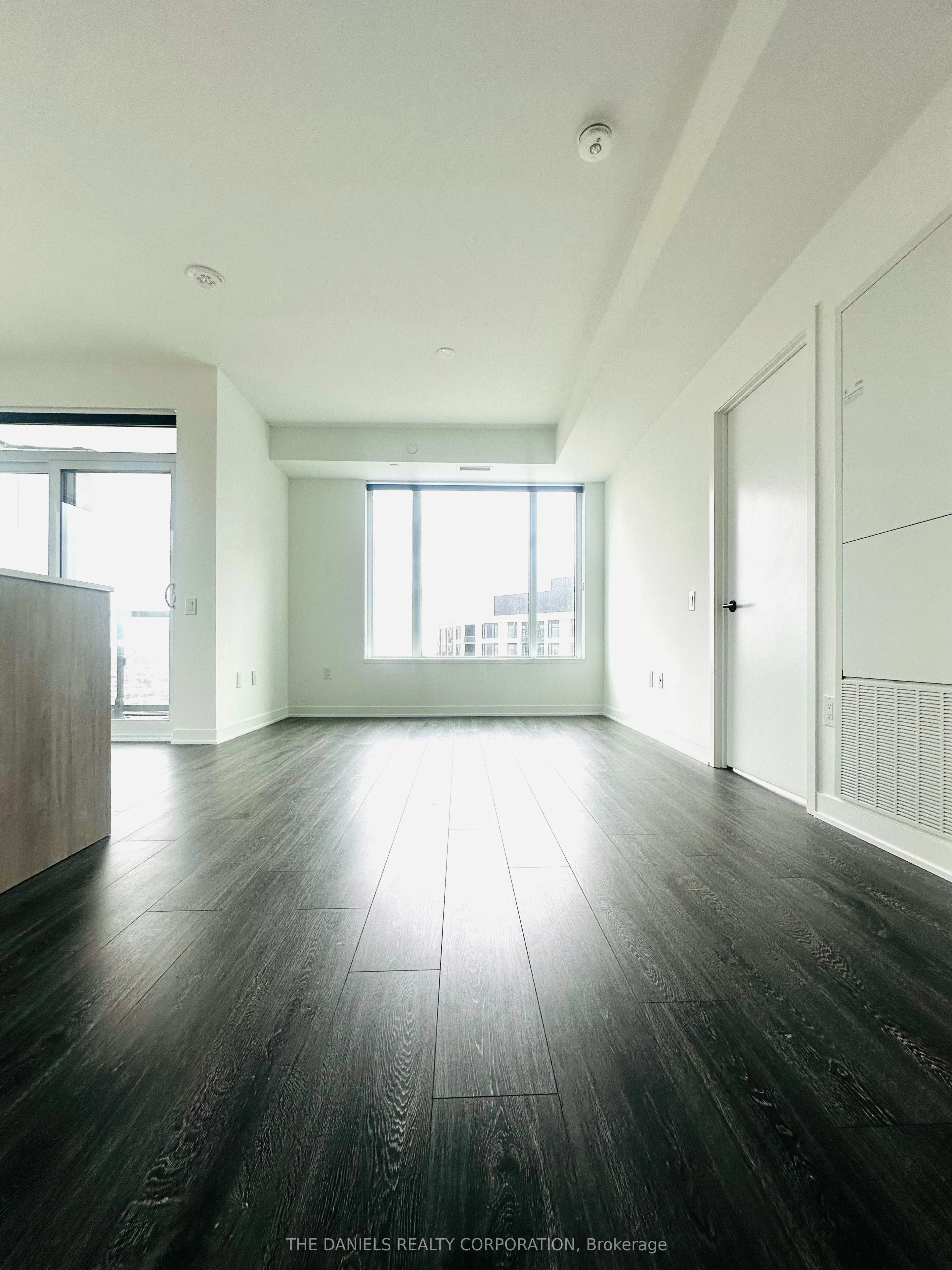 2495 Eglinton Avenue W #1011