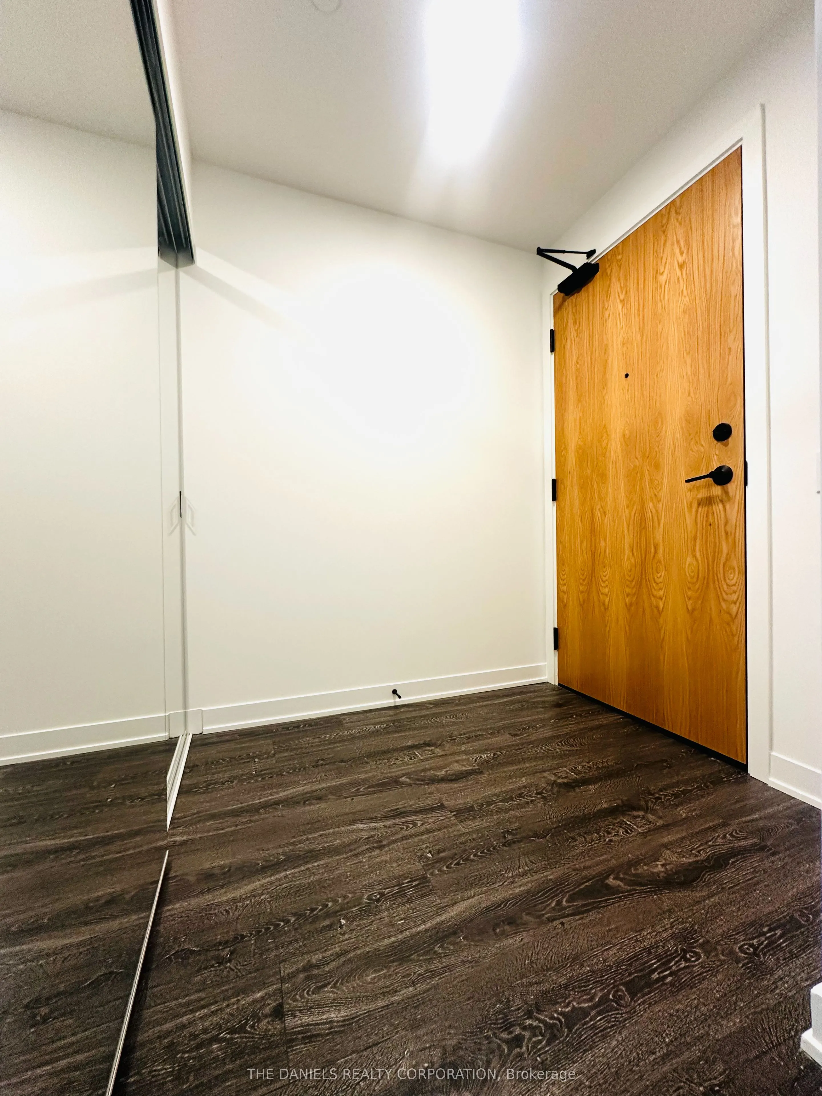 2495 Eglinton Avenue W #1011